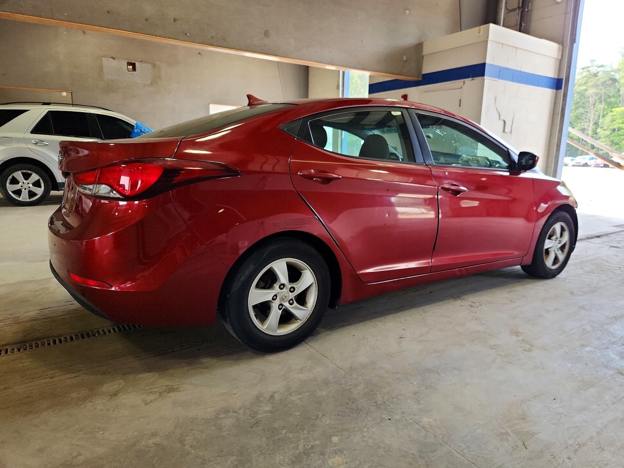 2014 Hyundai Elantra Se Red vin: 5NPDH4AE9EH535480