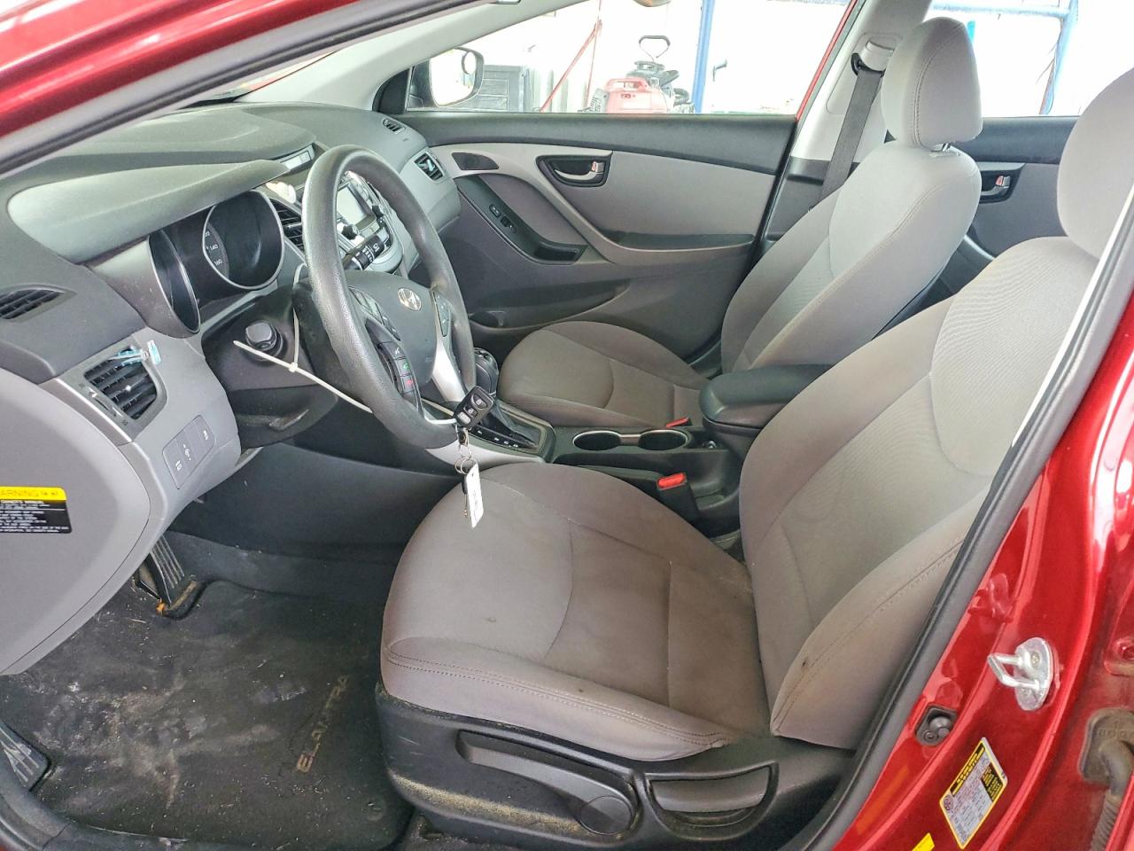2014 Hyundai Elantra Se Red vin: 5NPDH4AE9EH537472