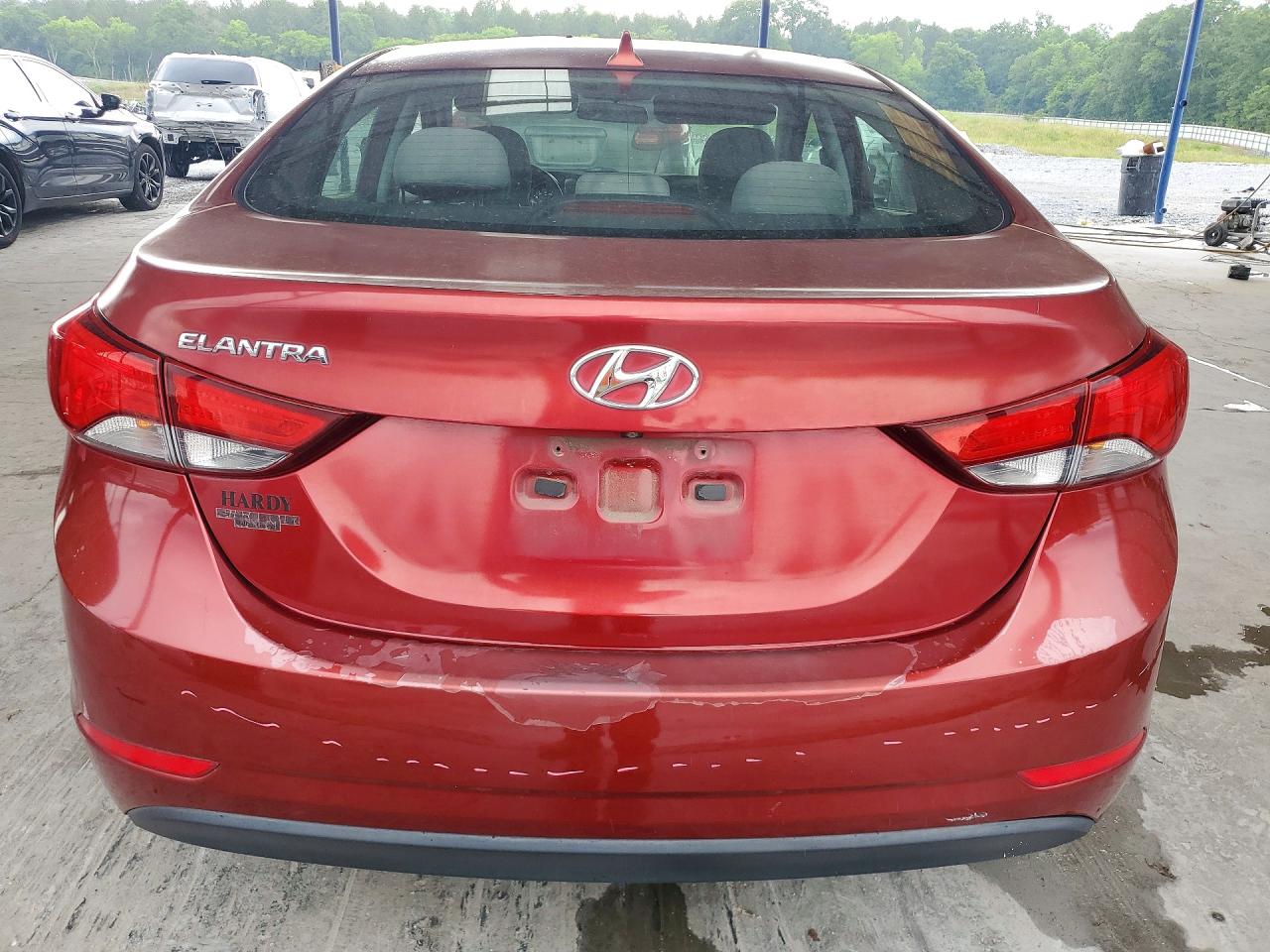 2014 Hyundai Elantra Se Red vin: 5NPDH4AE9EH537472