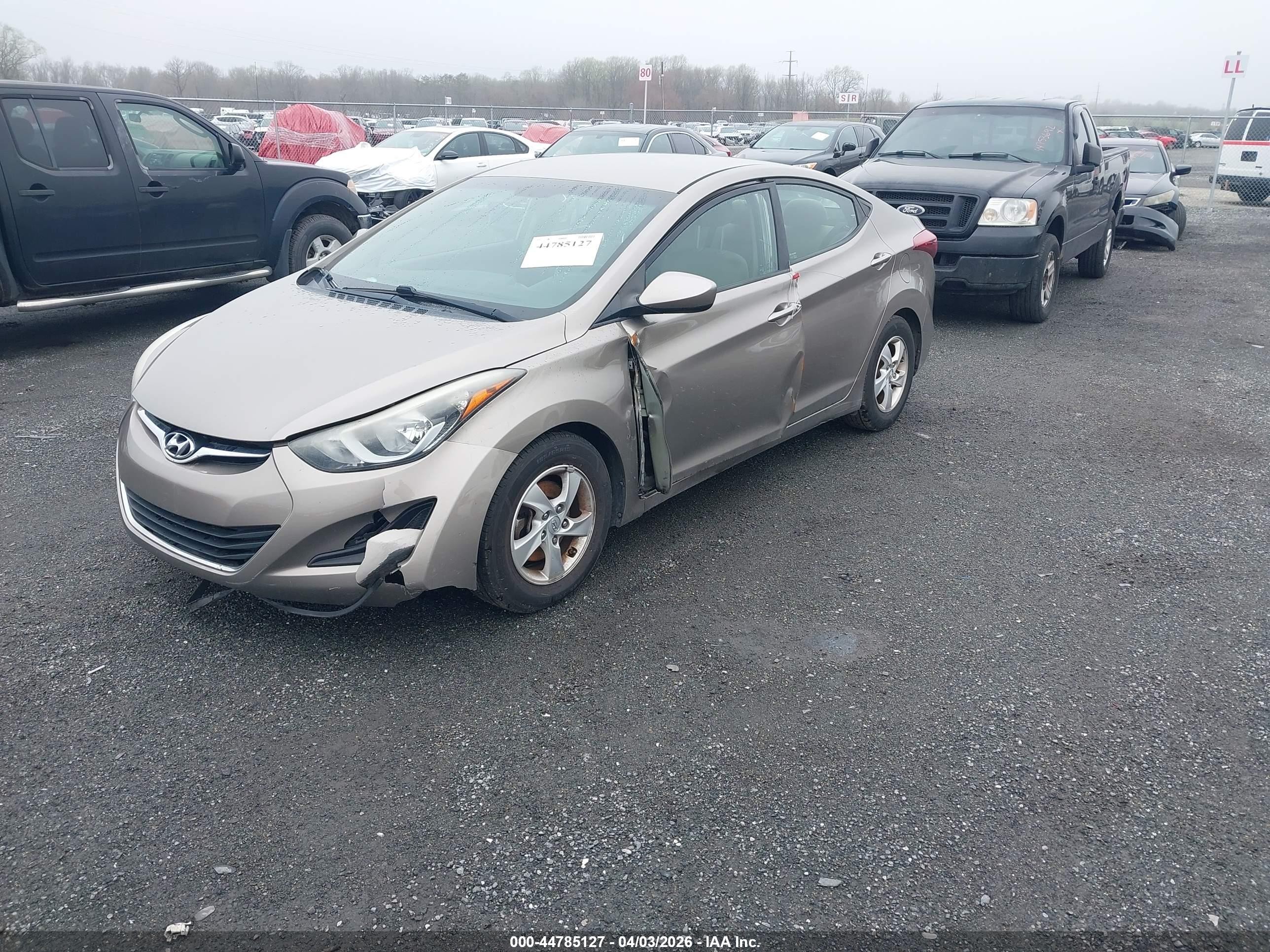 2014 Hyundai Elantra Se Tan vin: 5NPDH4AE9EH537553