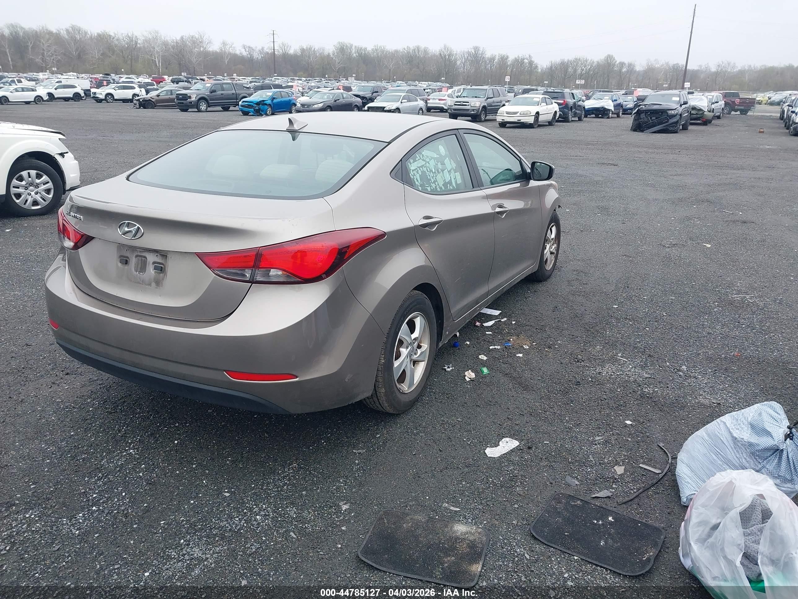 2014 Hyundai Elantra Se Tan vin: 5NPDH4AE9EH537553