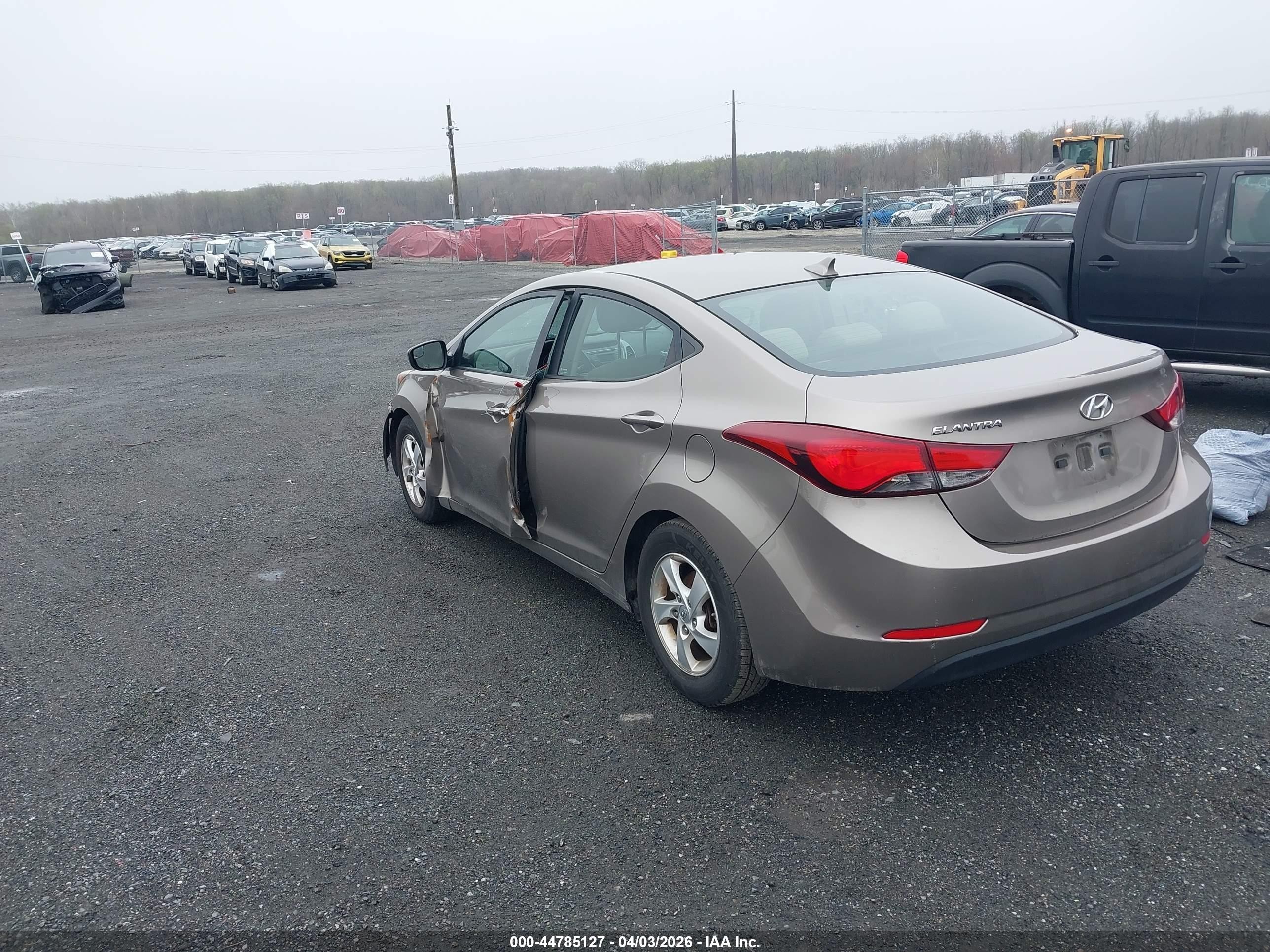 2014 Hyundai Elantra Se Tan vin: 5NPDH4AE9EH537553