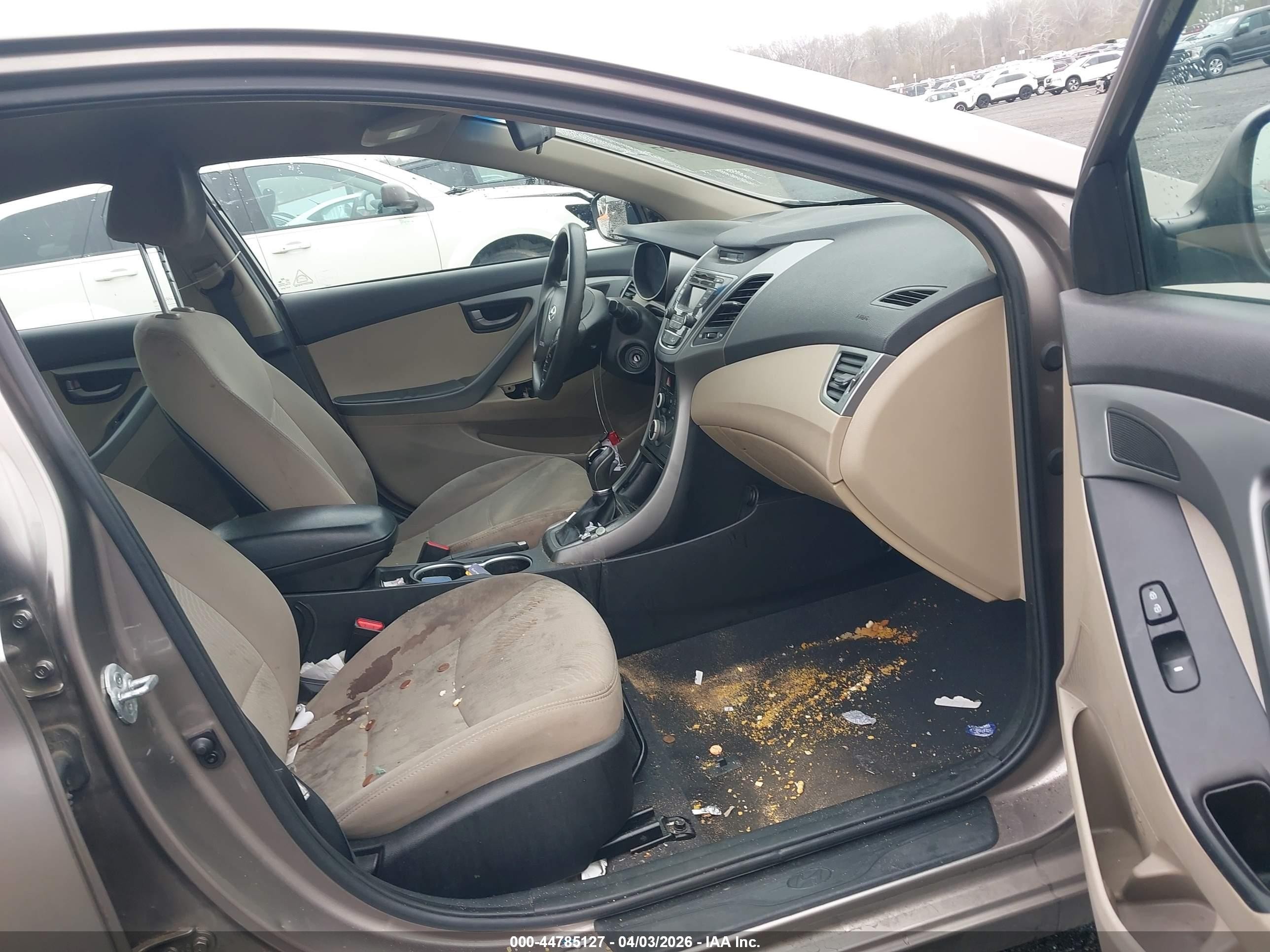 2014 Hyundai Elantra Se Tan vin: 5NPDH4AE9EH537553