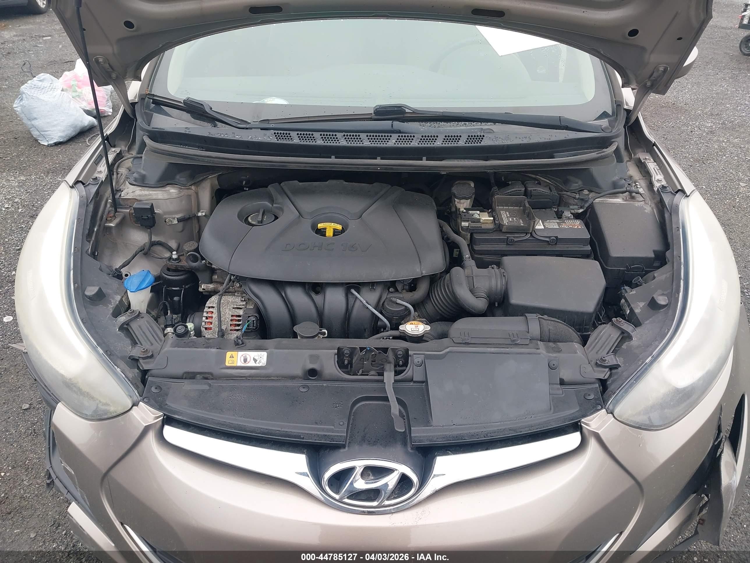 2014 Hyundai Elantra Se Tan vin: 5NPDH4AE9EH537553