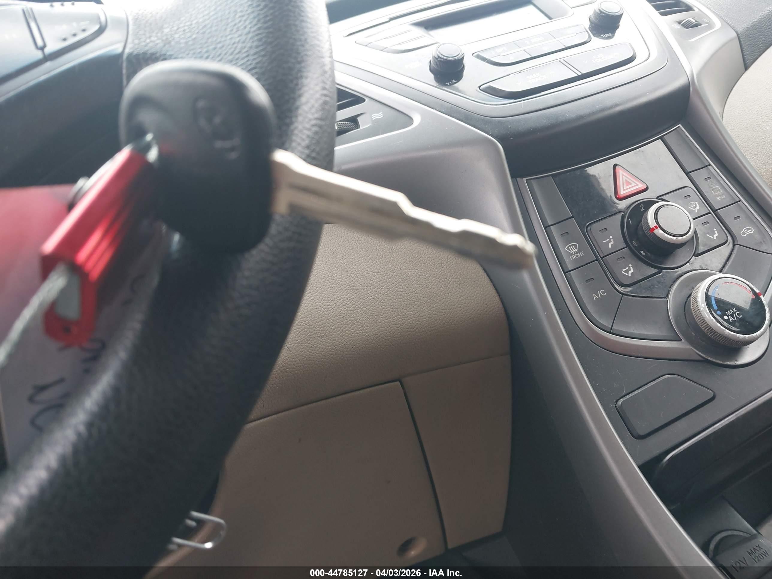 2014 Hyundai Elantra Se Tan vin: 5NPDH4AE9EH537553