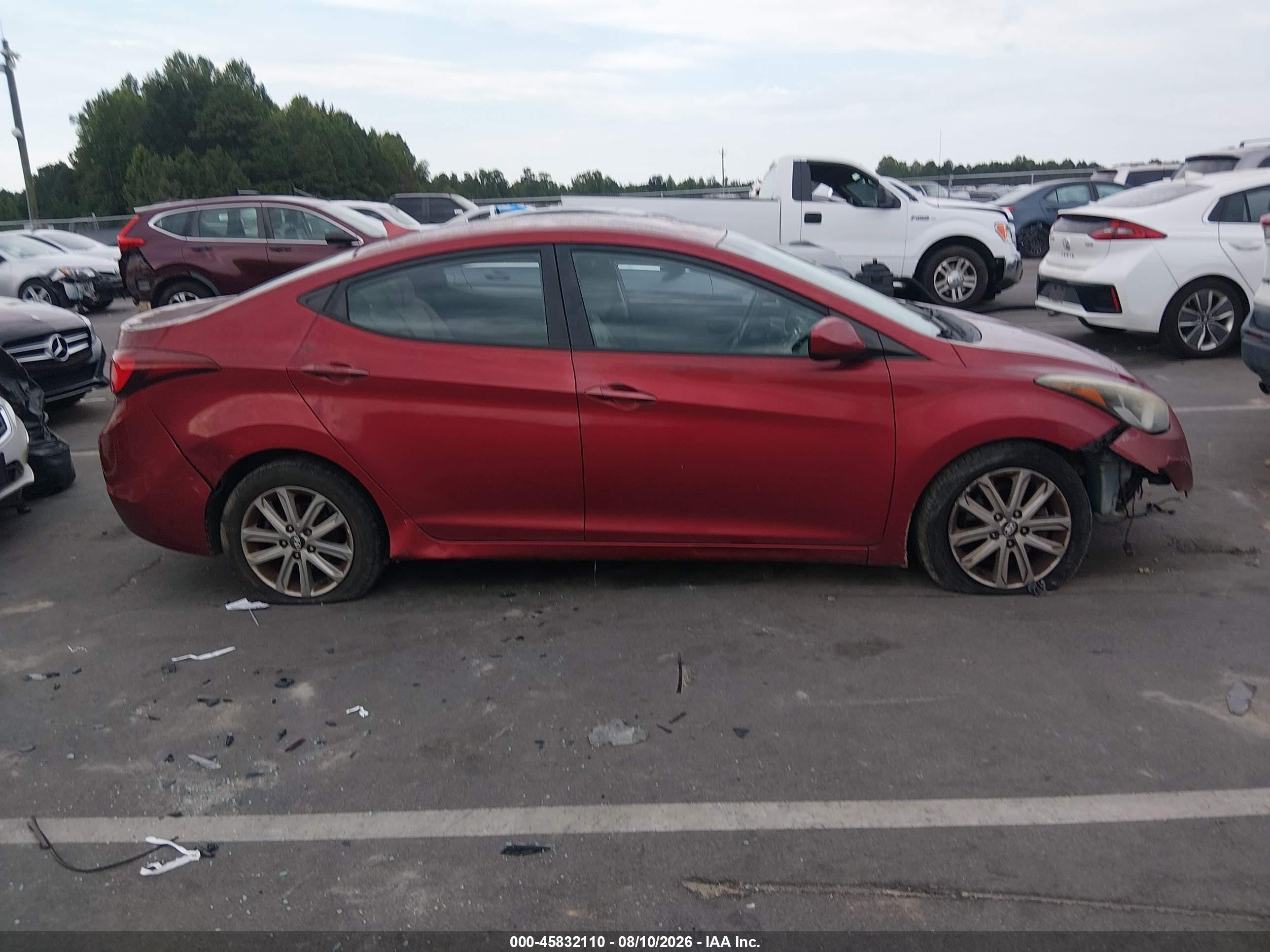 2014 Hyundai Elantra Se Red vin: 5NPDH4AE9EH543840