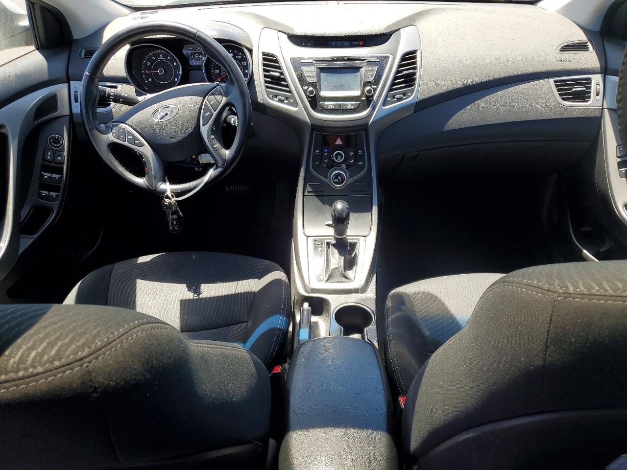 2015 Hyundai Elantra Se Silver vin: 5NPDH4AE9FH547694