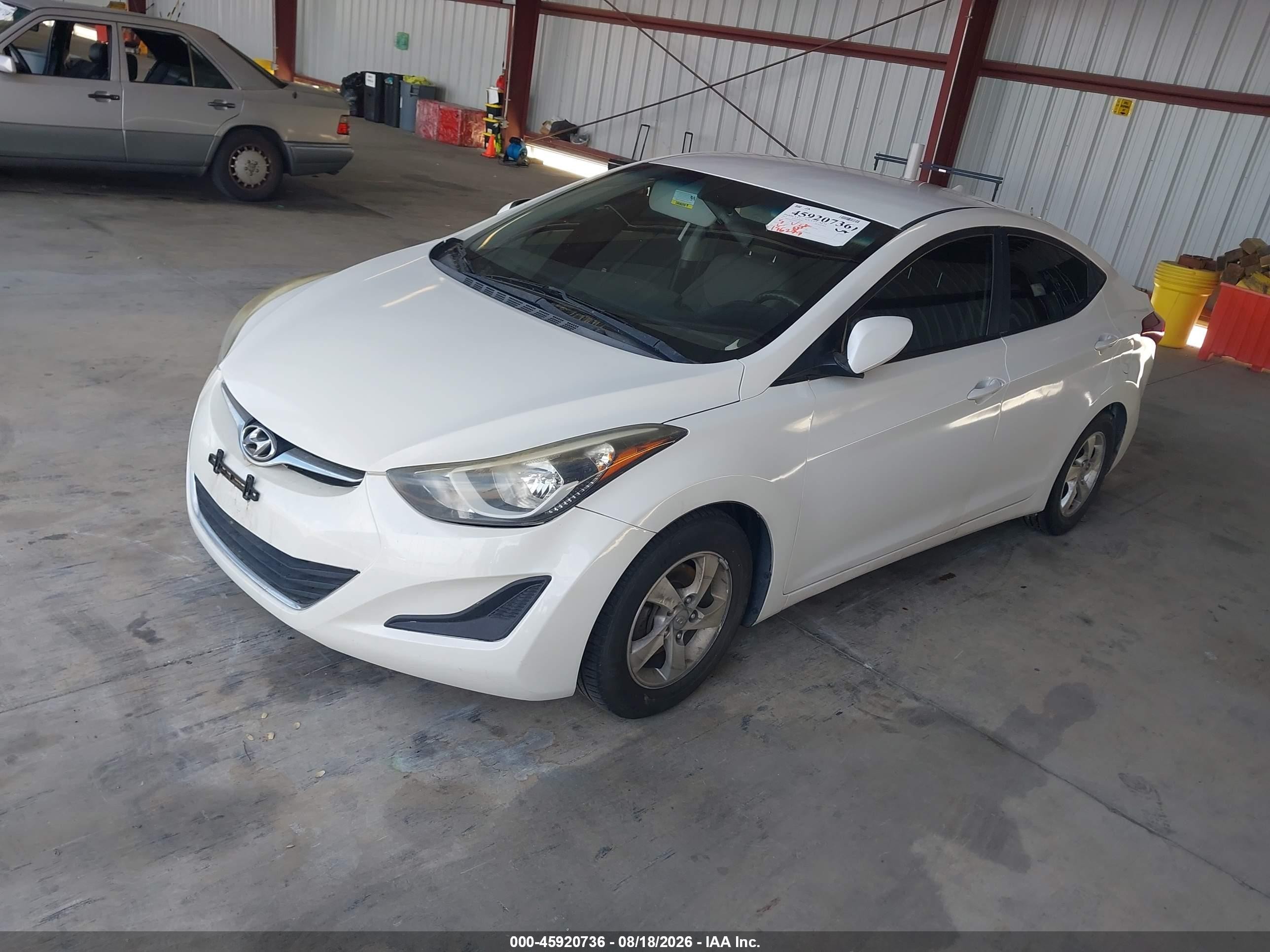 2015 Hyundai Elantra Se White vin: 5NPDH4AE9FH547808