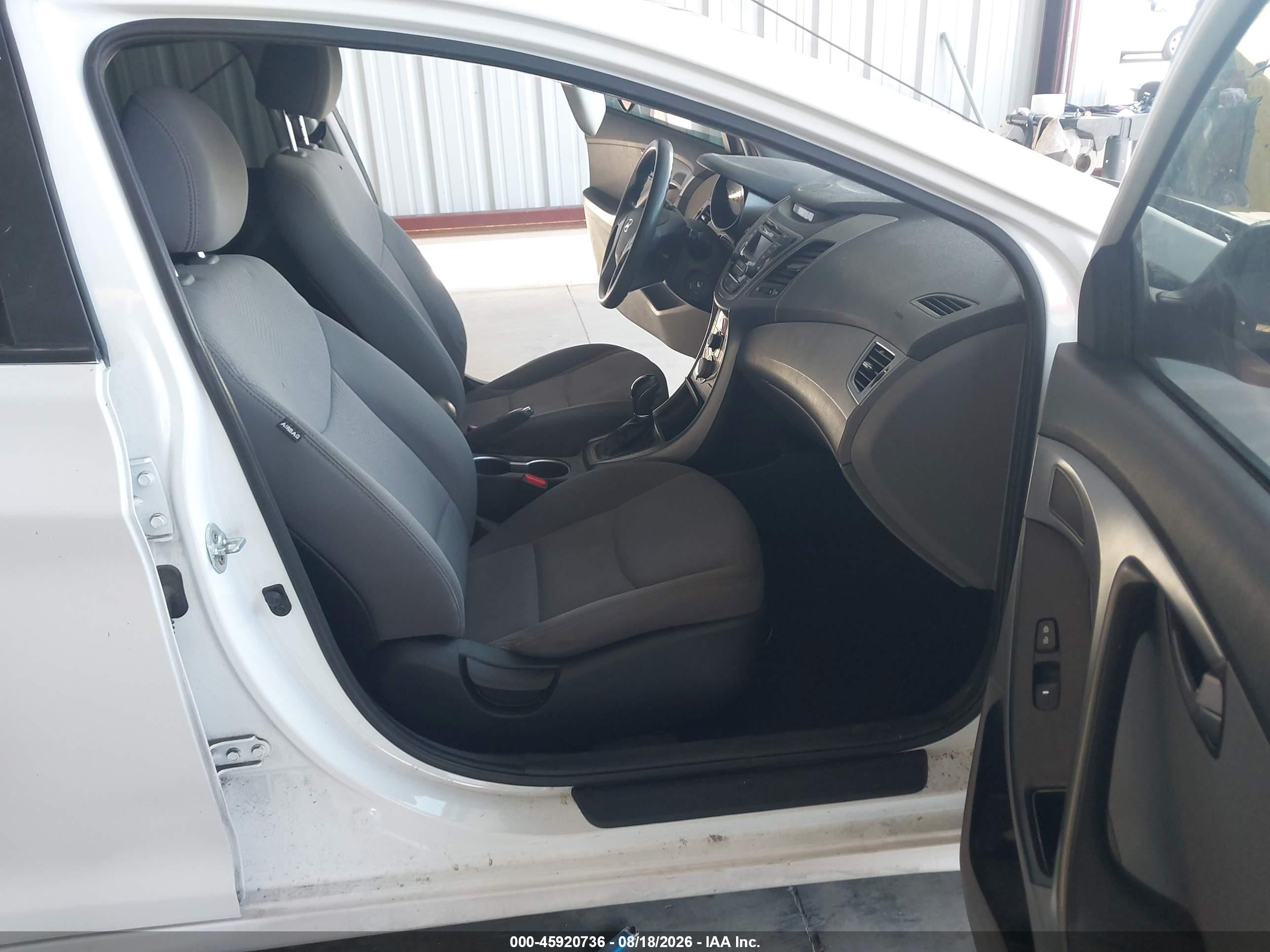 2015 Hyundai Elantra Se White vin: 5NPDH4AE9FH547808