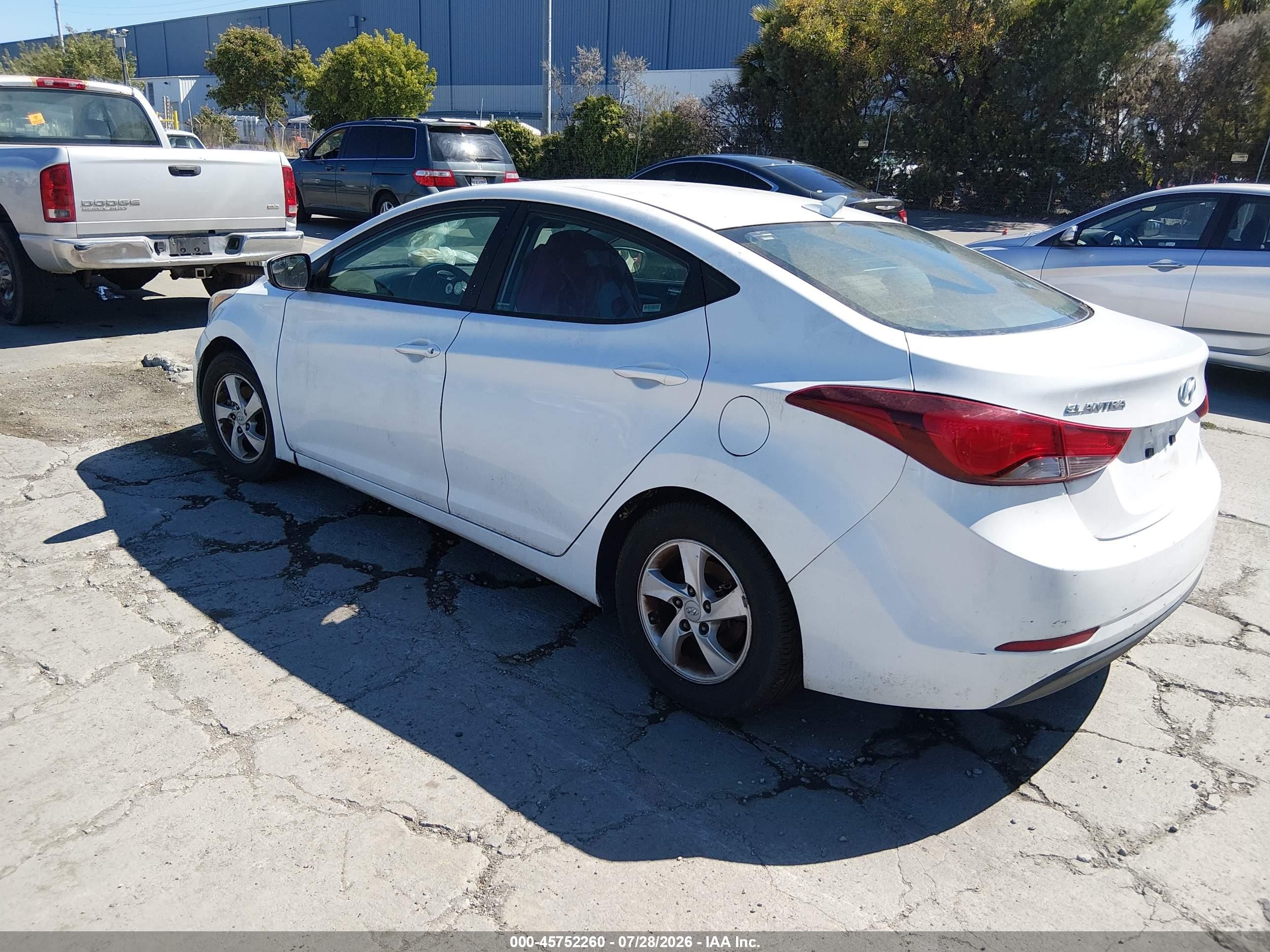2015 Hyundai Elantra Se White vin: 5NPDH4AE9FH549185