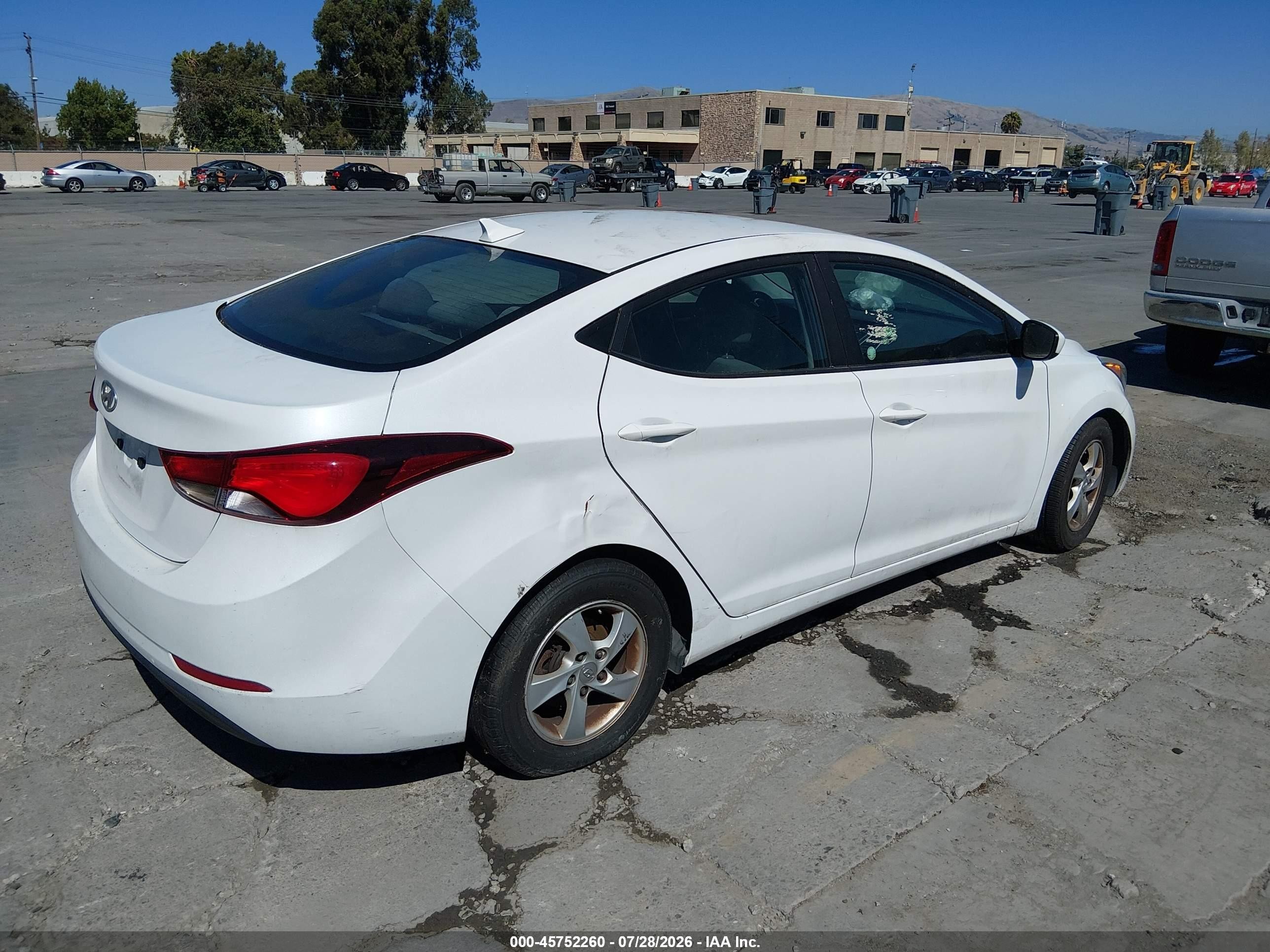 2015 Hyundai Elantra Se White vin: 5NPDH4AE9FH549185