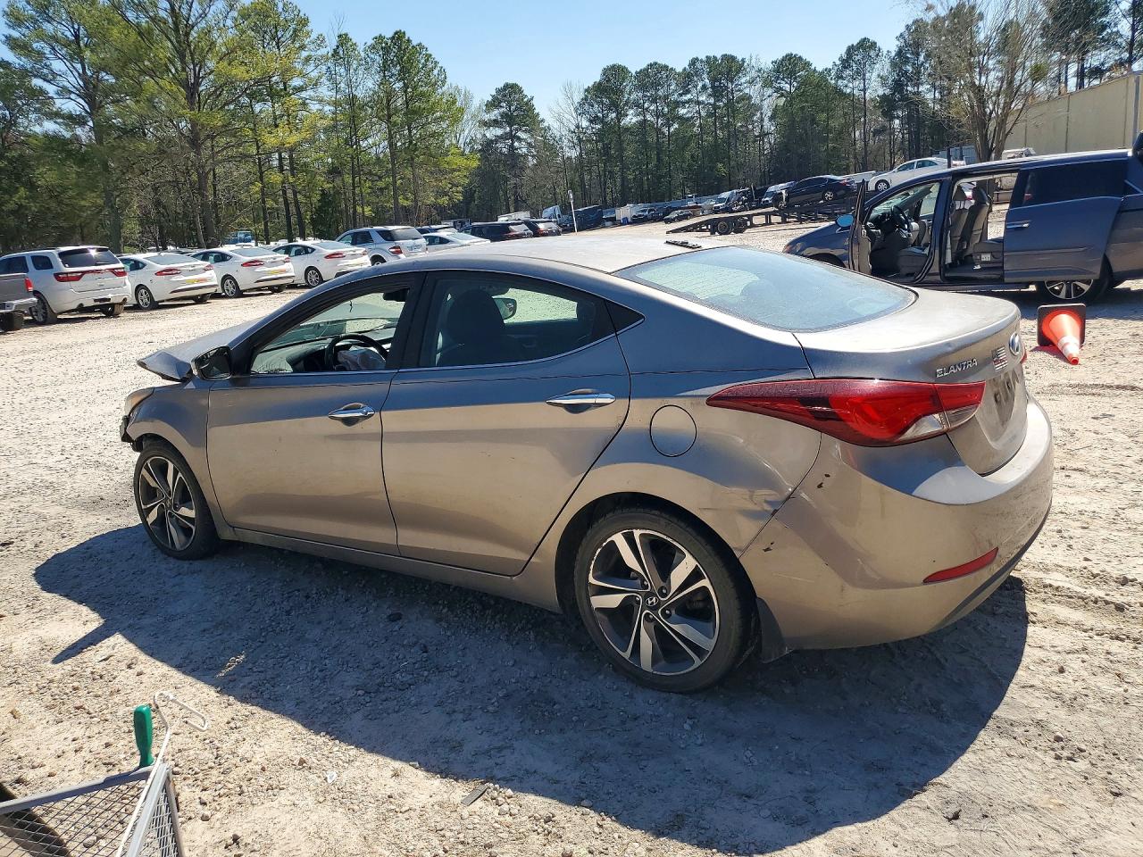 2015 Hyundai Elantra Limited Silver vin: 5NPDH4AE9FH549252