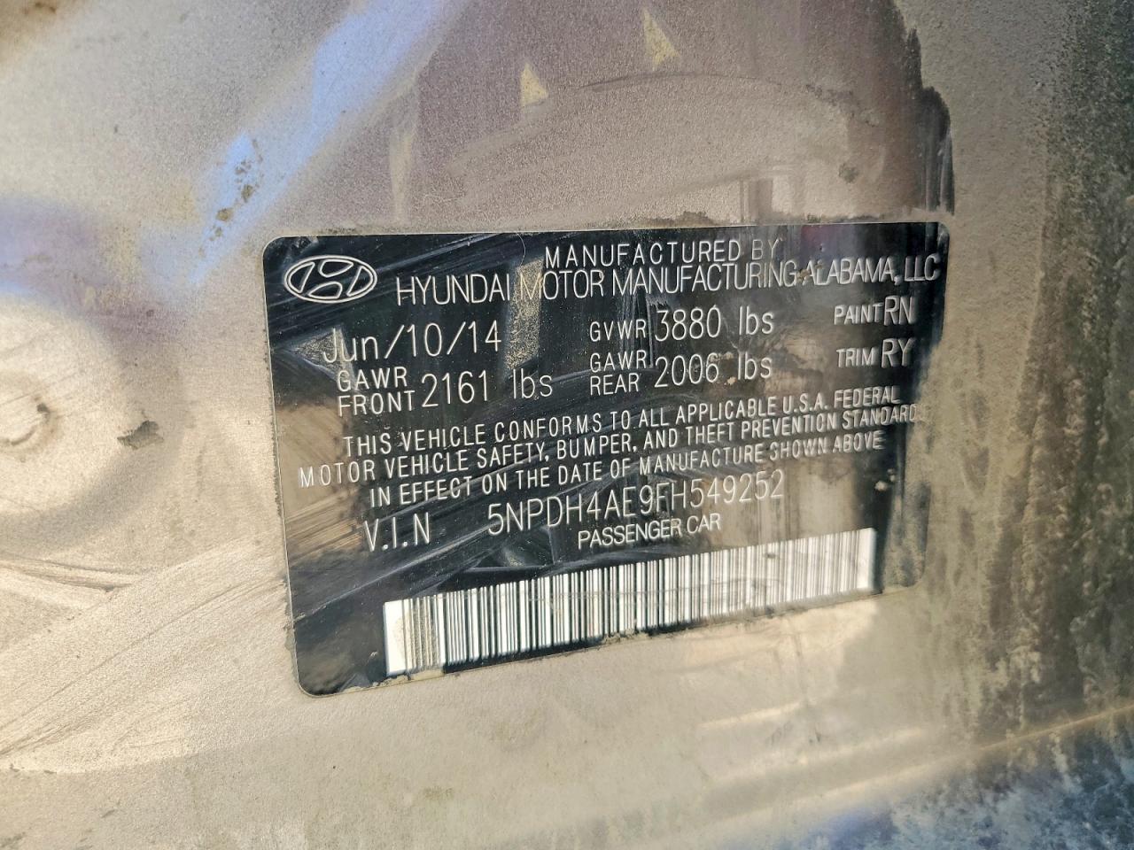 2015 Hyundai Elantra Limited Silver vin: 5NPDH4AE9FH549252