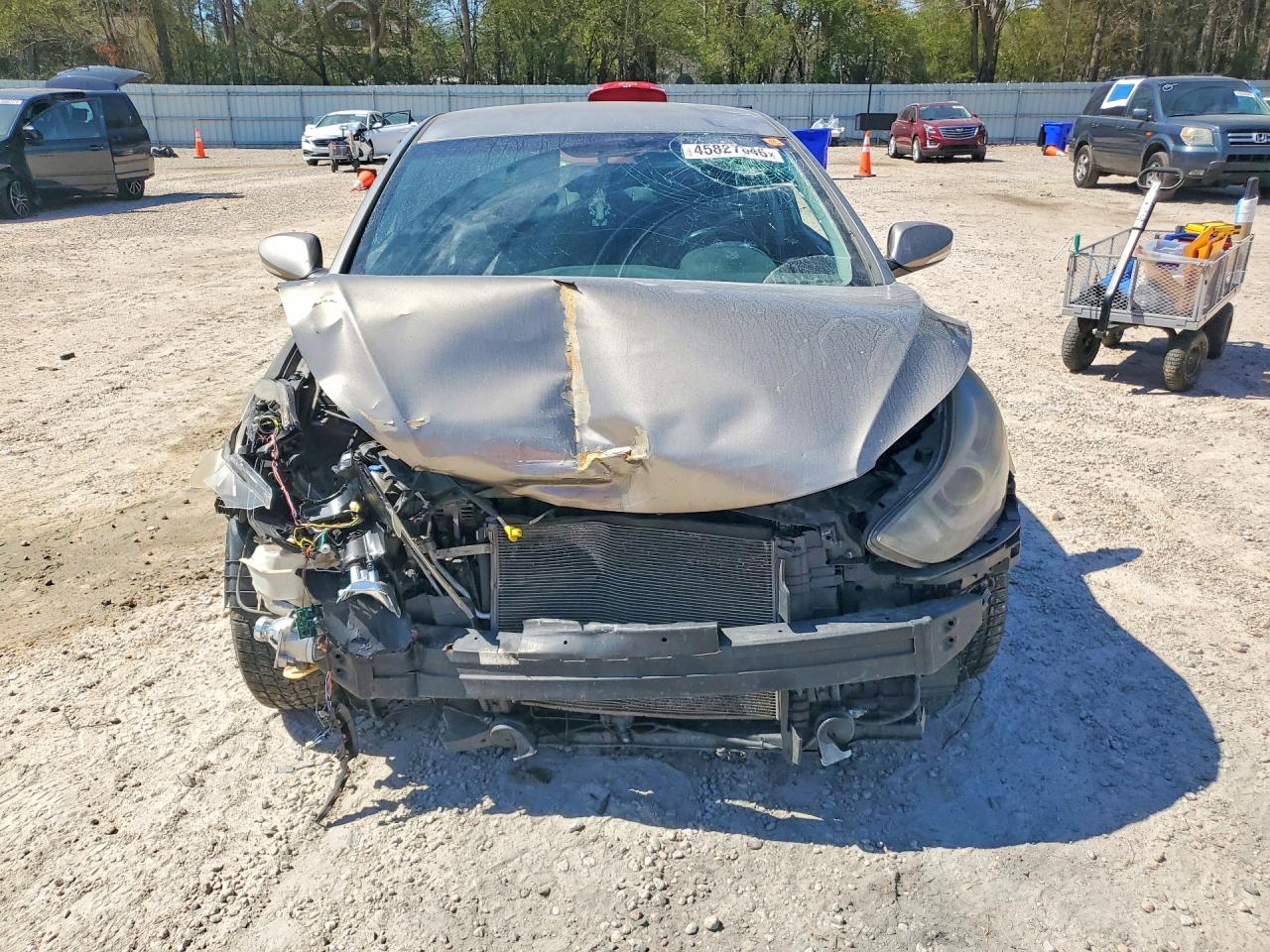2015 Hyundai Elantra Limited Silver vin: 5NPDH4AE9FH549252