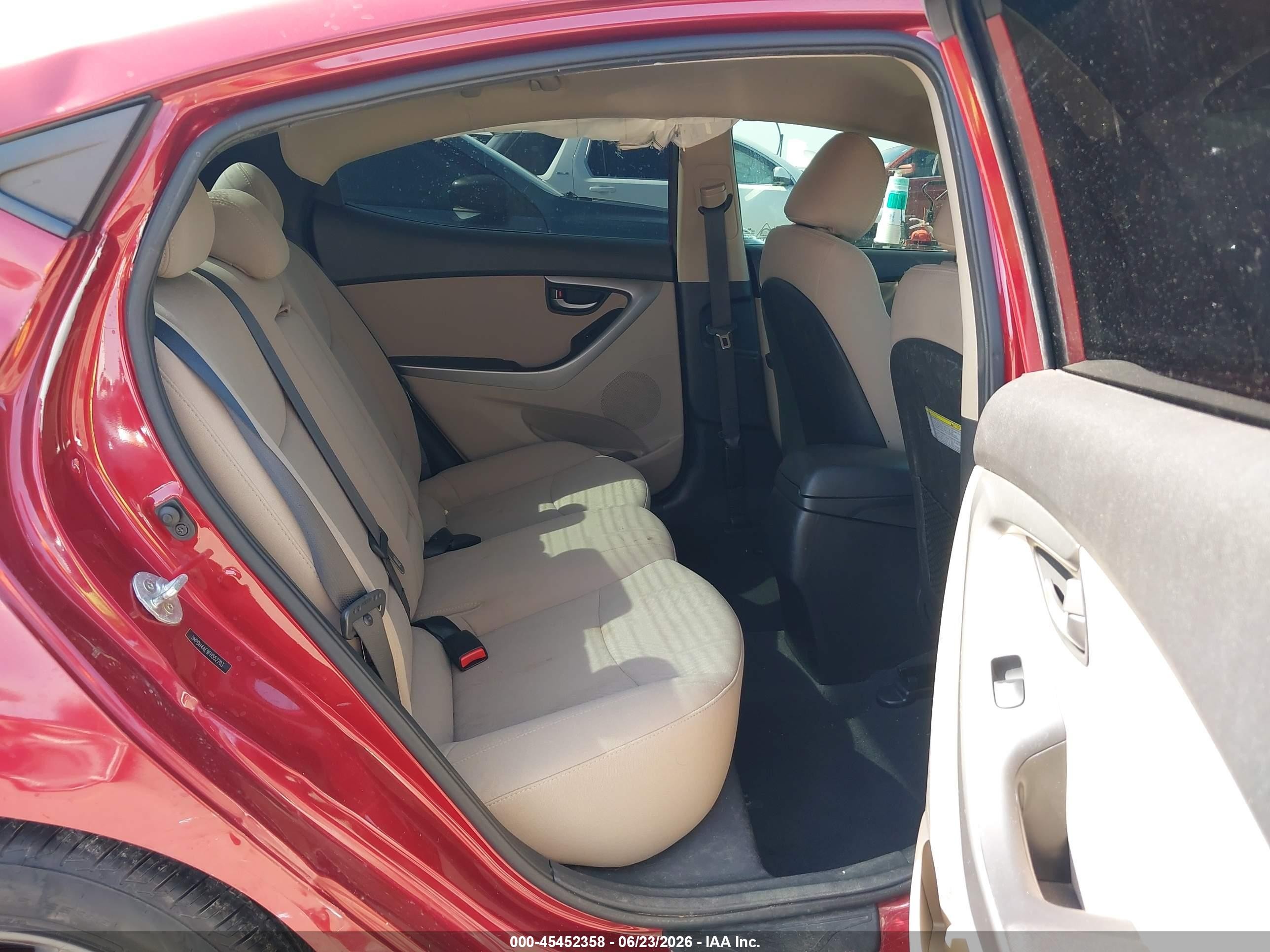 2015 Hyundai Elantra Se Red vin: 5NPDH4AE9FH552703