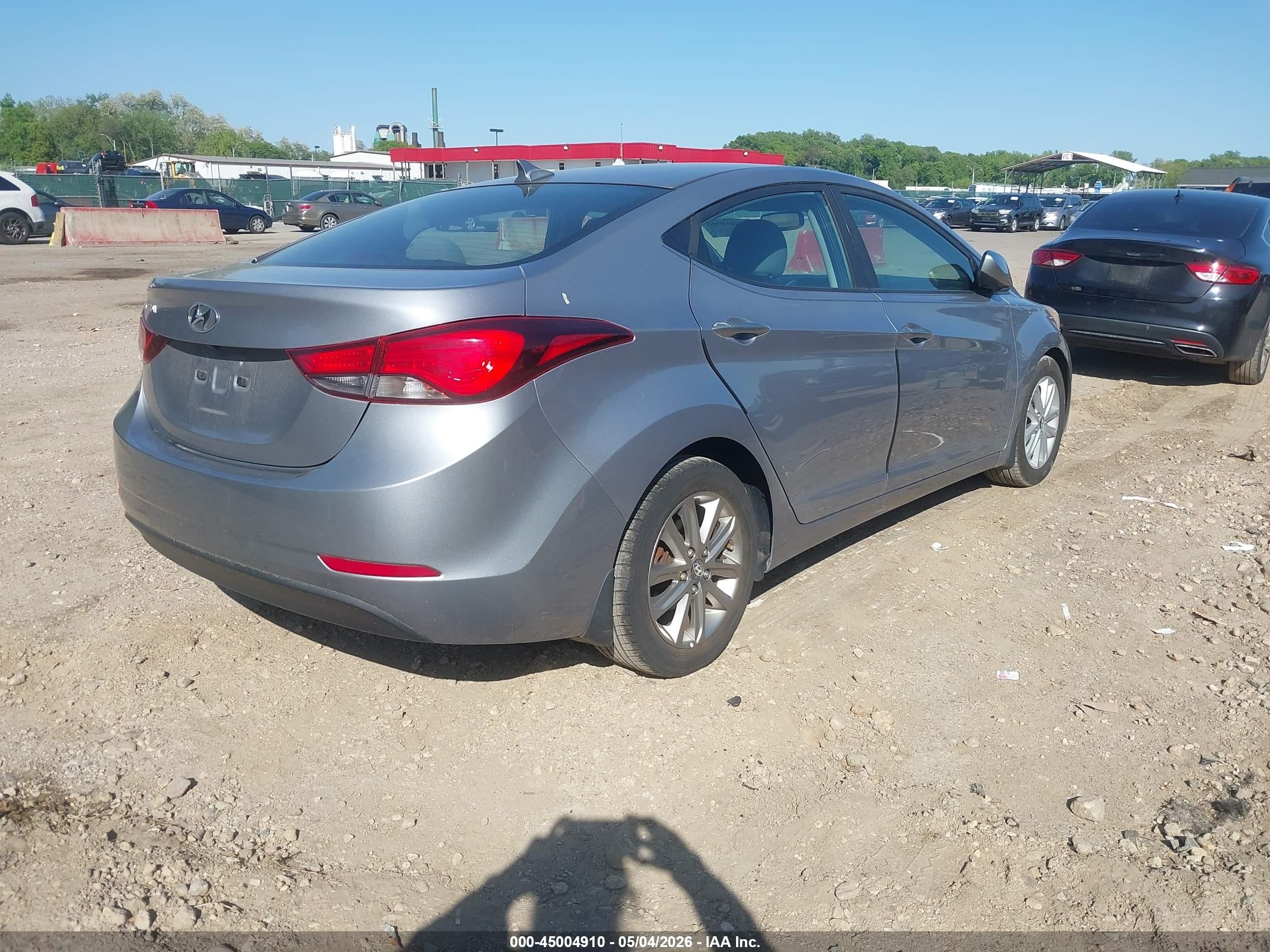 2015 Hyundai Elantra Se/sport/limited Silver vin: 5NPDH4AE9FH557920