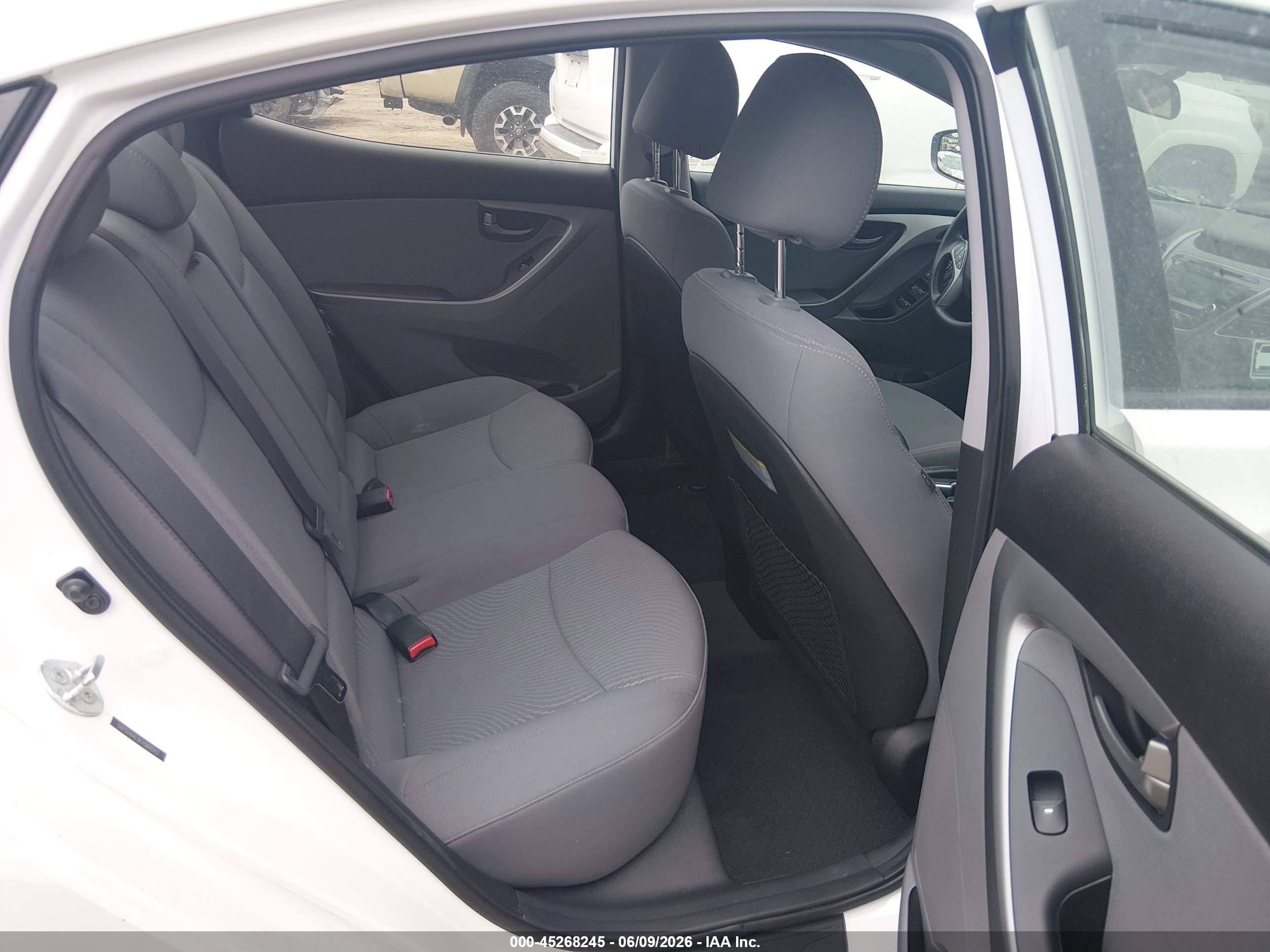 2015 Hyundai Elantra Se White vin: 5NPDH4AE9FH560543