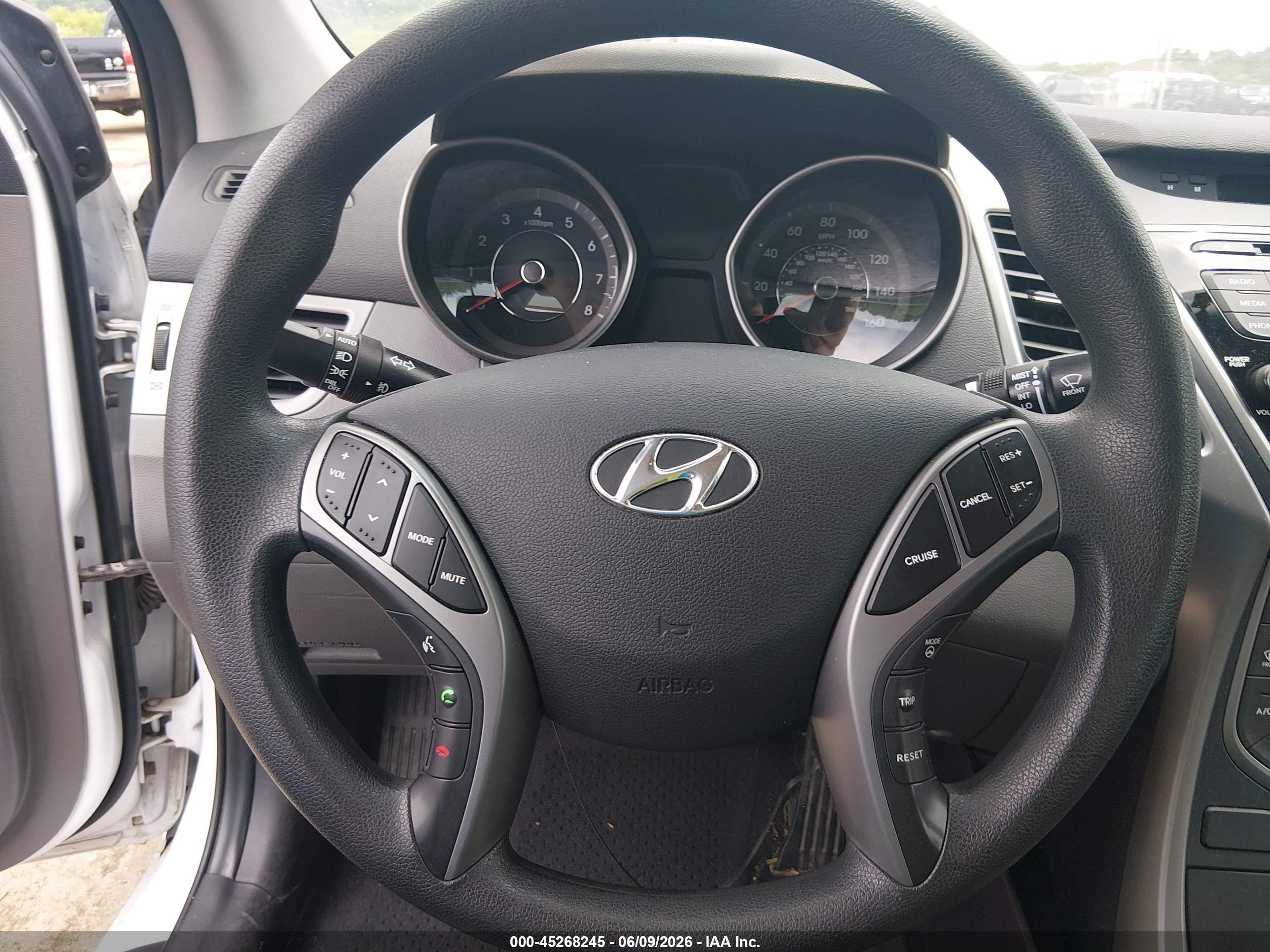 2015 Hyundai Elantra Se White vin: 5NPDH4AE9FH560543