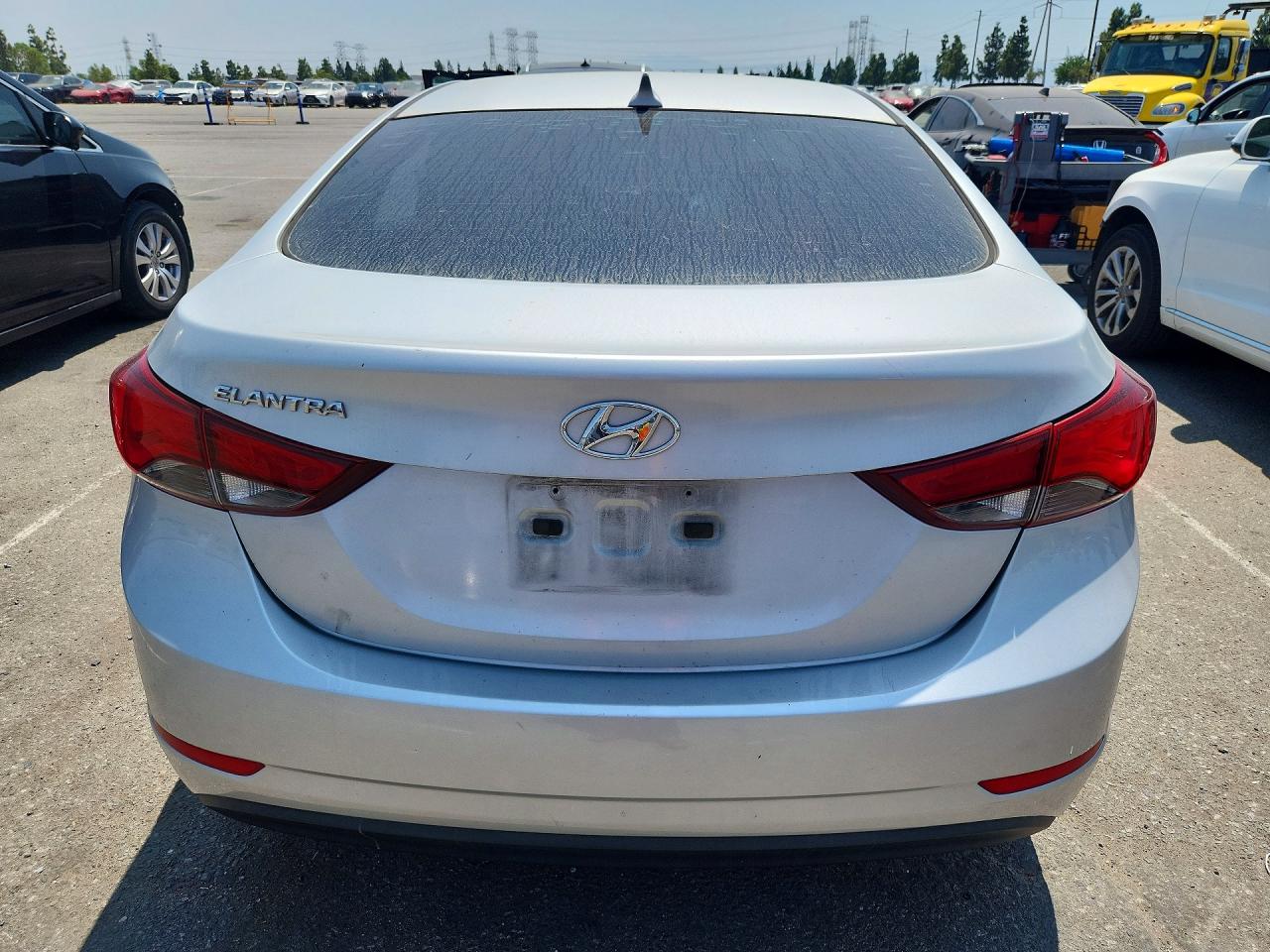 2015 Hyundai Elantra Se Серебряный vin: 5NPDH4AE9FH565838