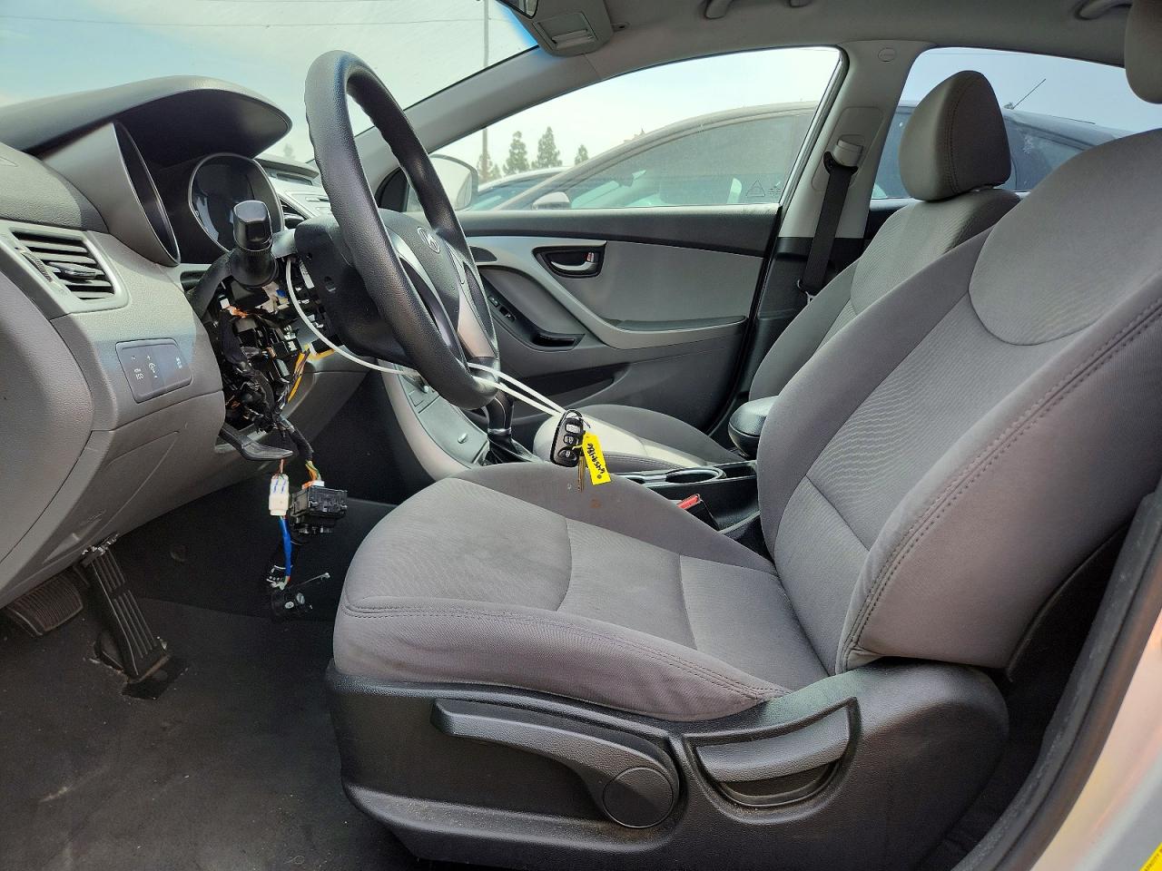 2015 Hyundai Elantra Se Серебряный vin: 5NPDH4AE9FH565838