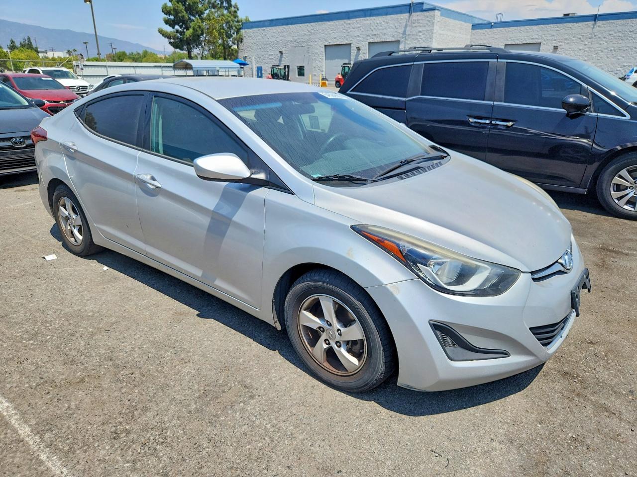 2015 Hyundai Elantra Se Серебряный vin: 5NPDH4AE9FH565838