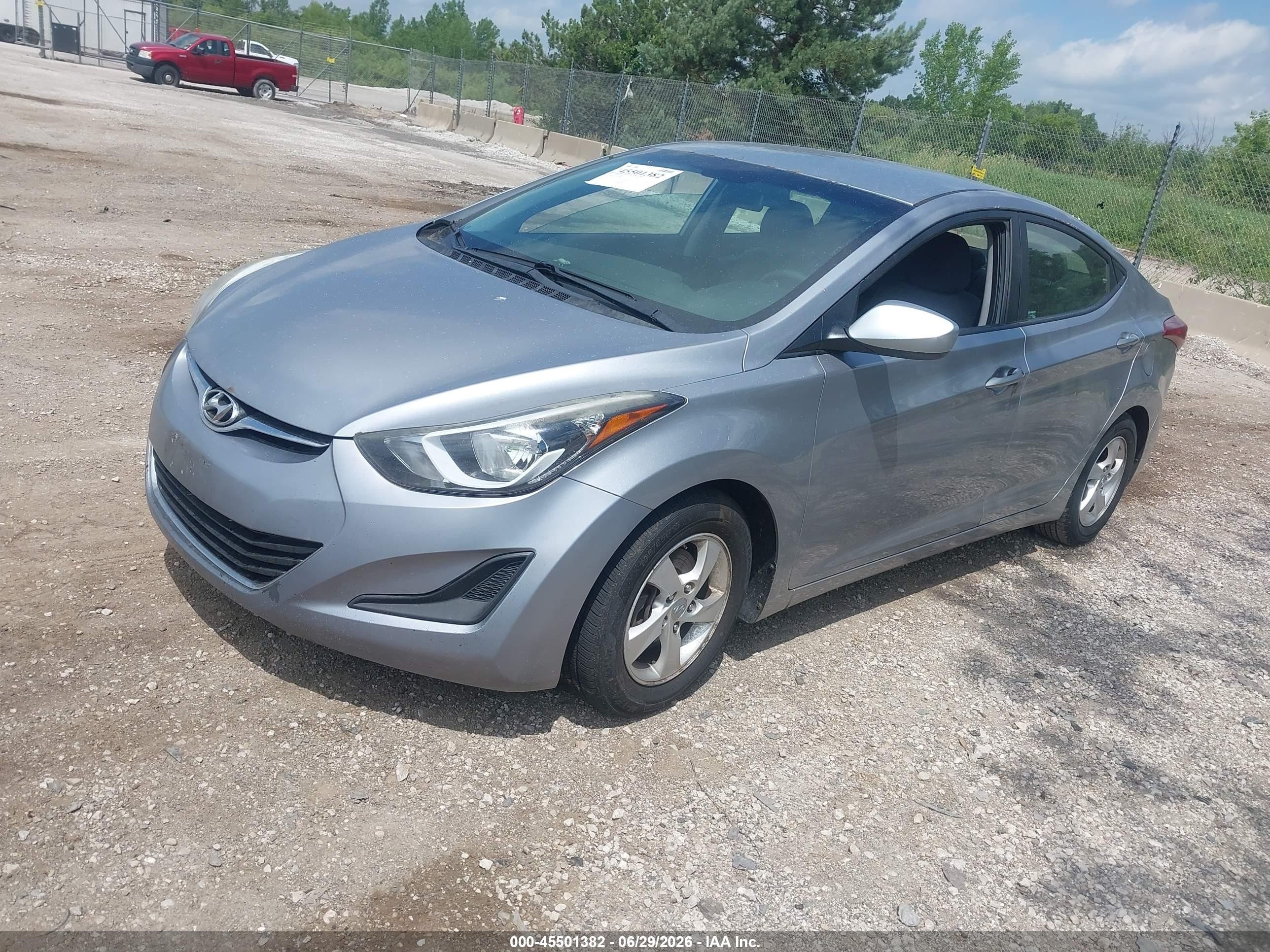 2015 Hyundai Elantra Se Серебряный vin: 5NPDH4AE9FH567010