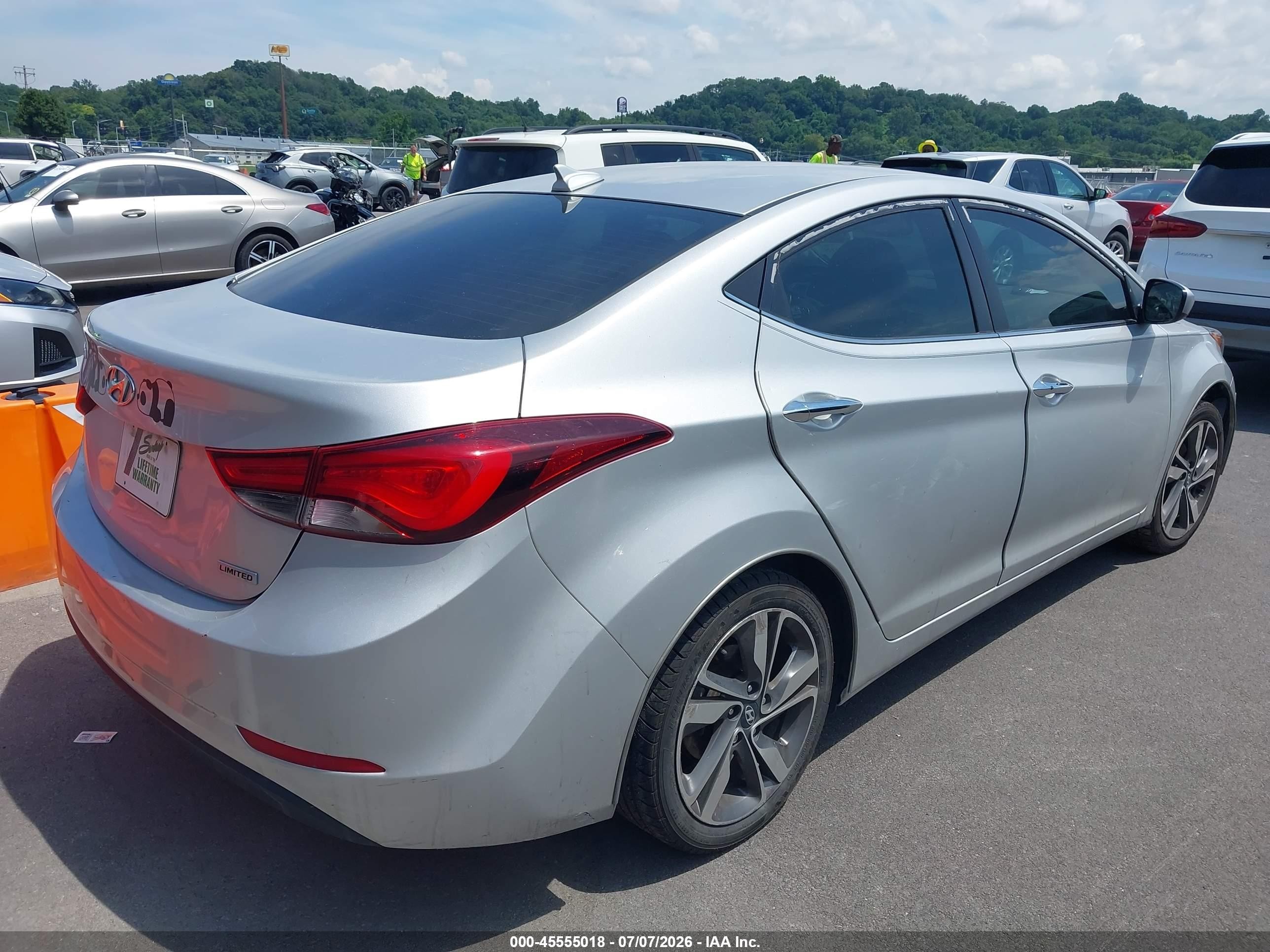 2015 Hyundai Elantra Limited Silver vin: 5NPDH4AE9FH574572