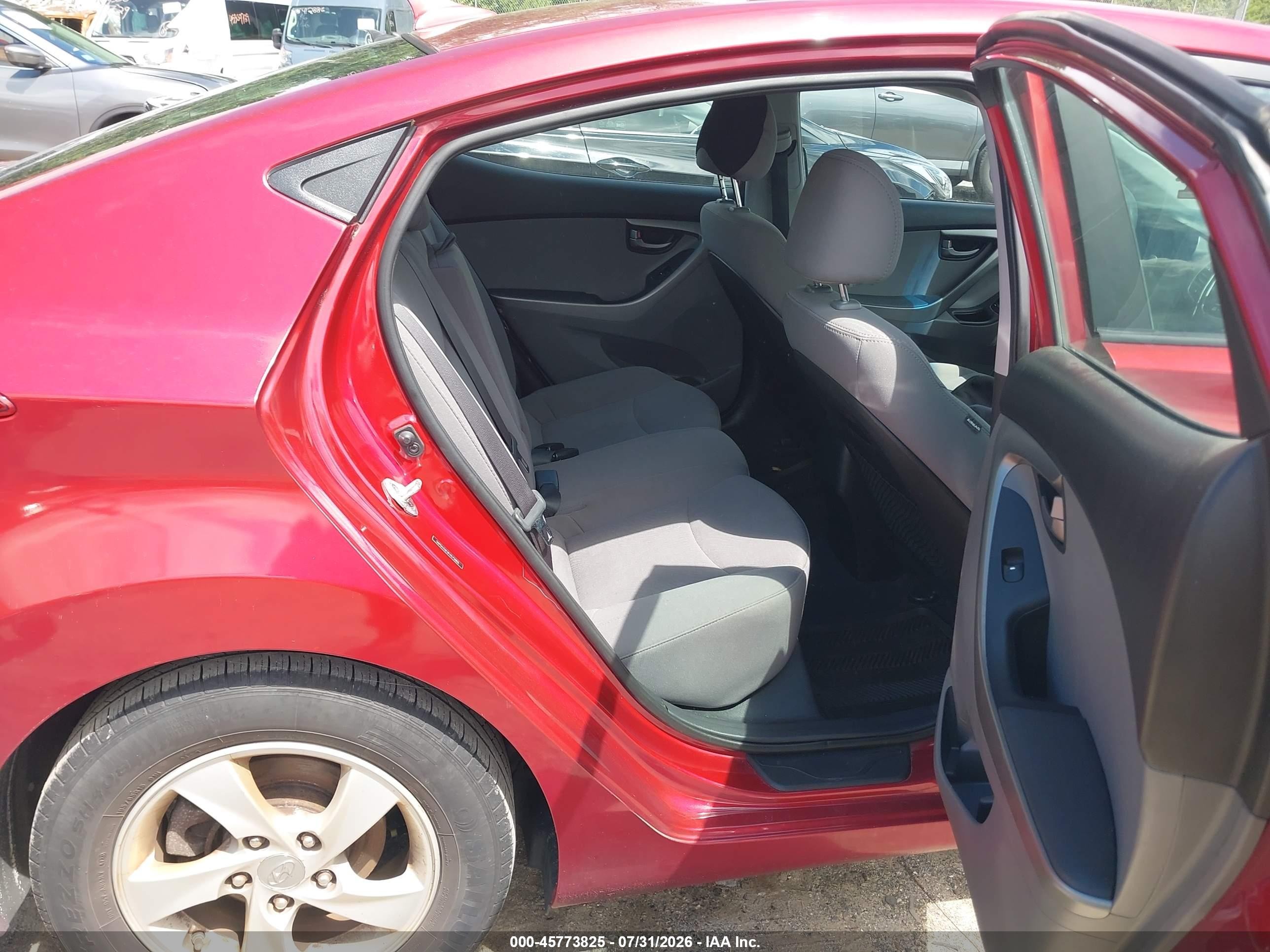 2015 Hyundai Elantra Se Red vin: 5NPDH4AE9FH575060