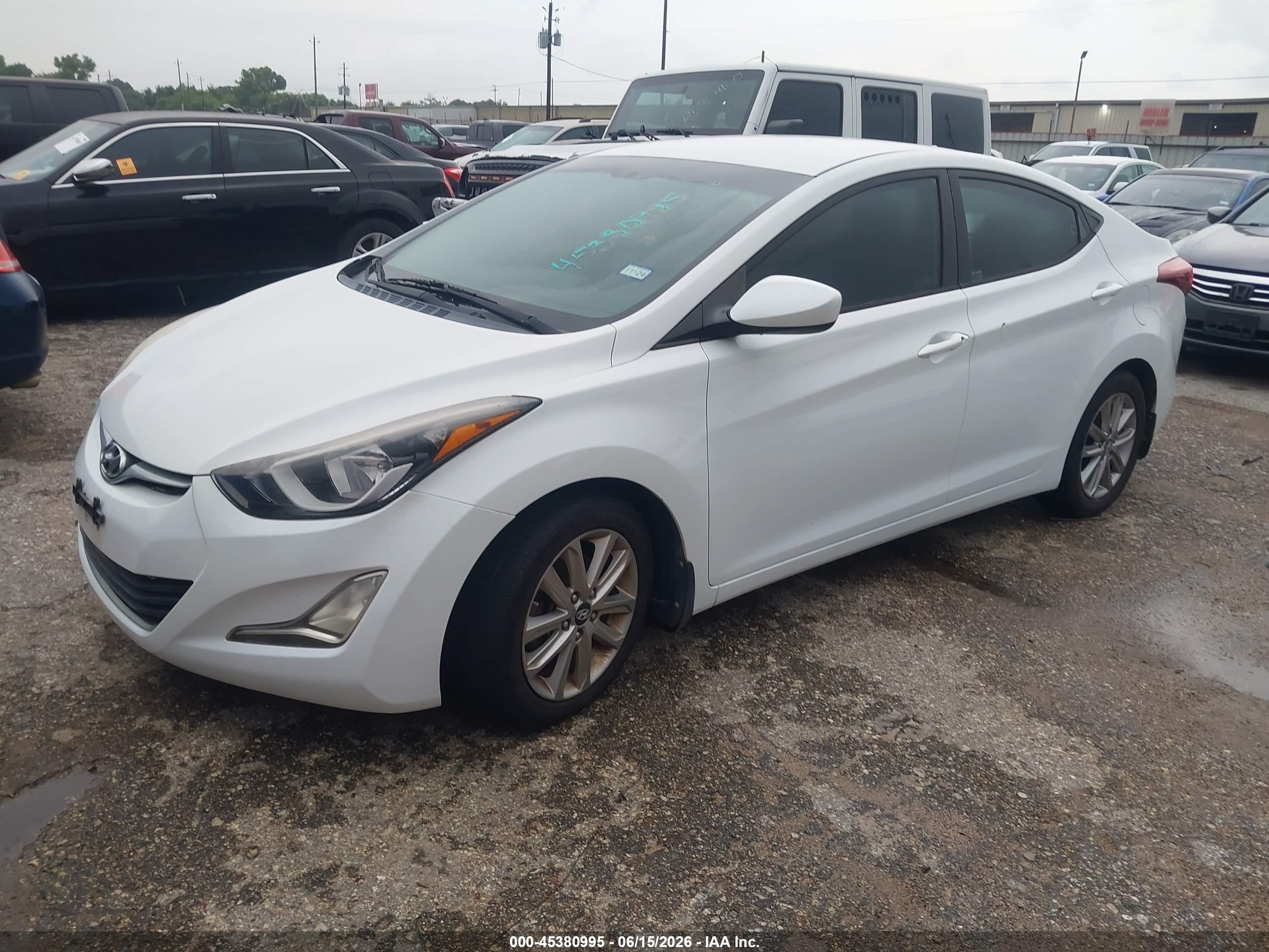 2015 Hyundai Elantra Se White vin: 5NPDH4AE9FH576175