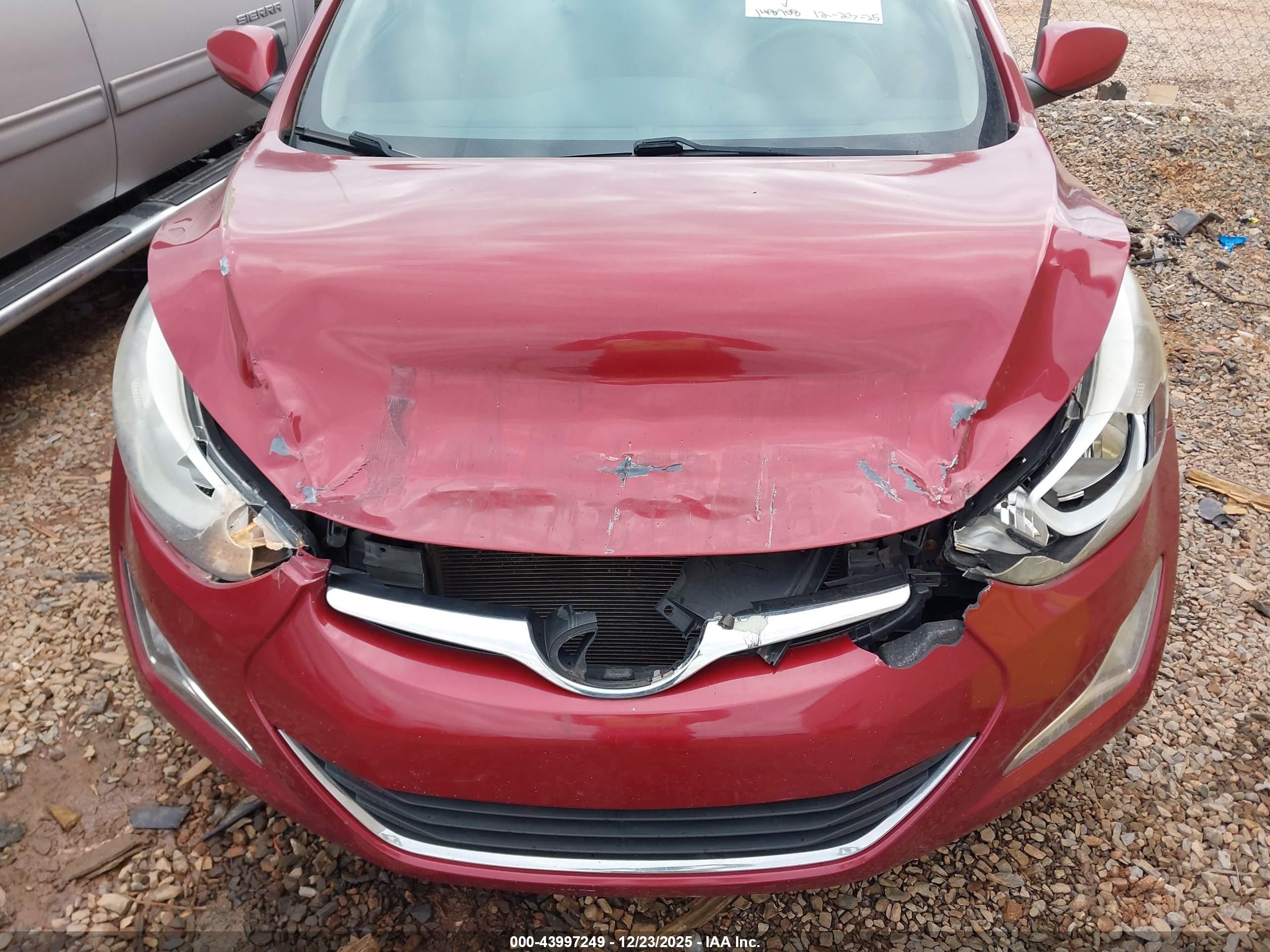 2015 Hyundai Elantra Se Red vin: 5NPDH4AE9FH582297