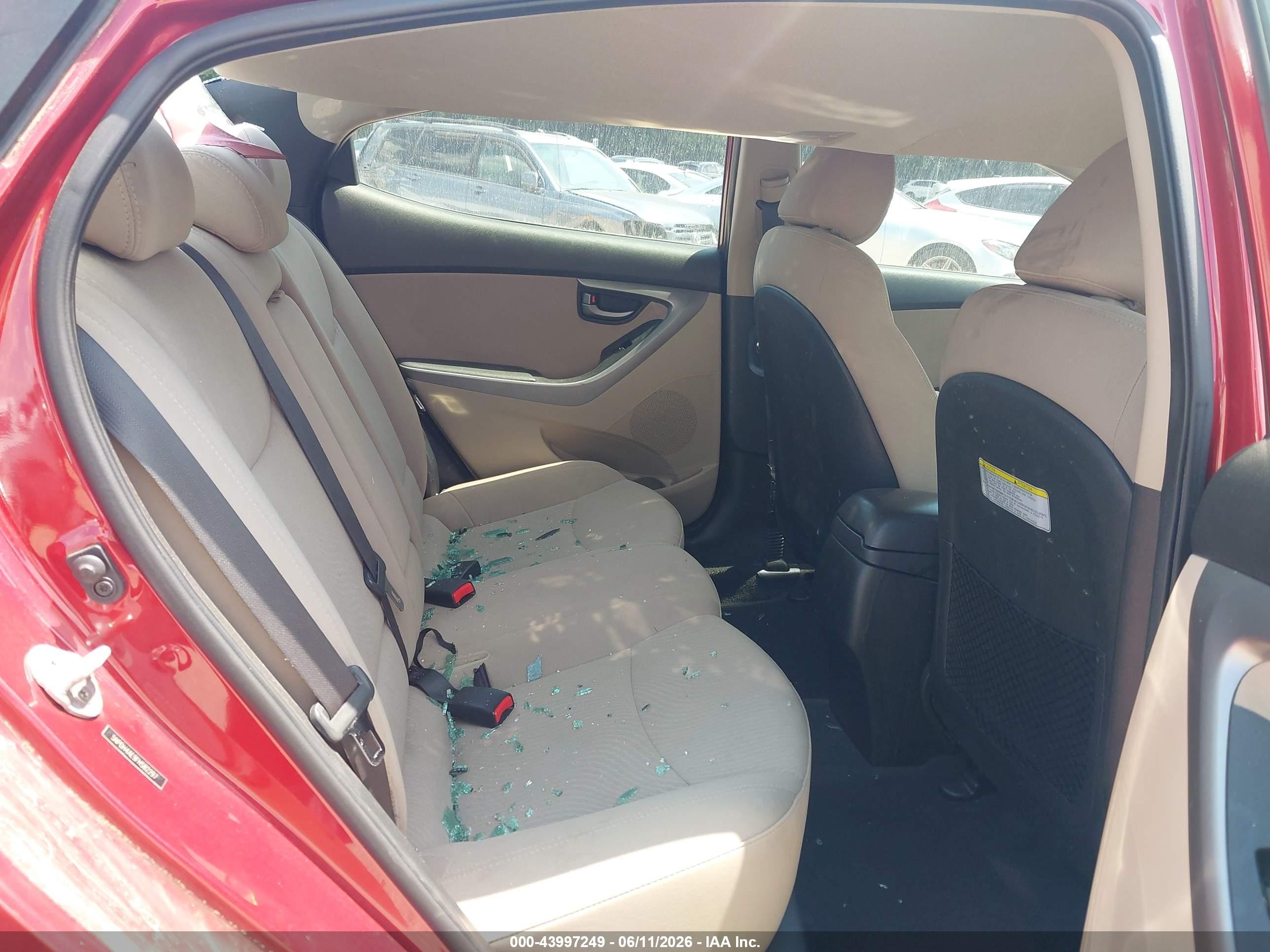 2015 Hyundai Elantra Se Red vin: 5NPDH4AE9FH582297