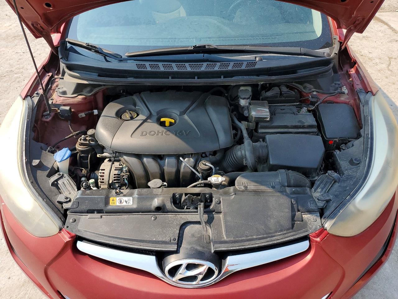 2015 Hyundai Elantra Se Maroon vin: 5NPDH4AE9FH587046