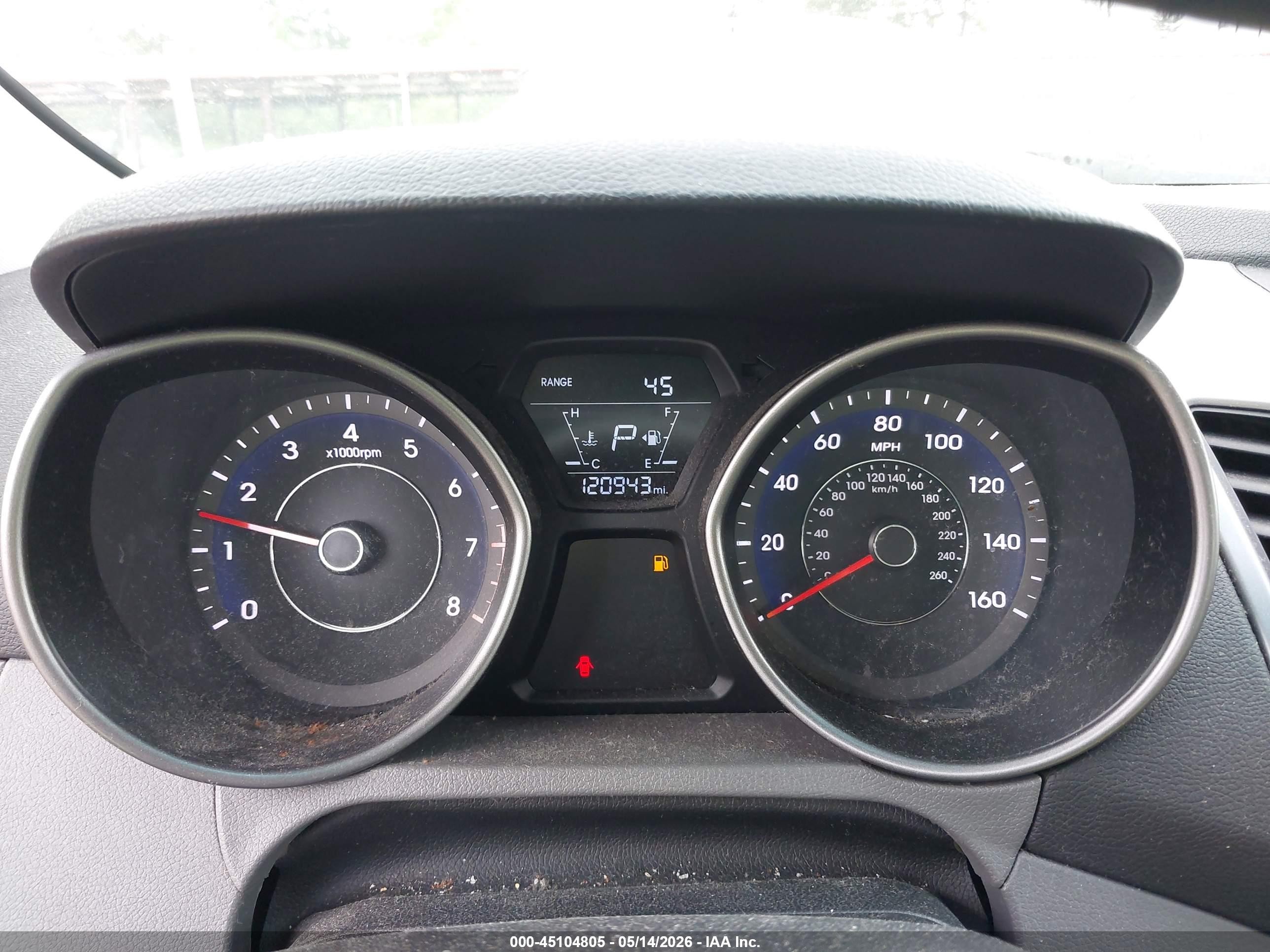 2015 Hyundai Elantra Se Красный vin: 5NPDH4AE9FH592814