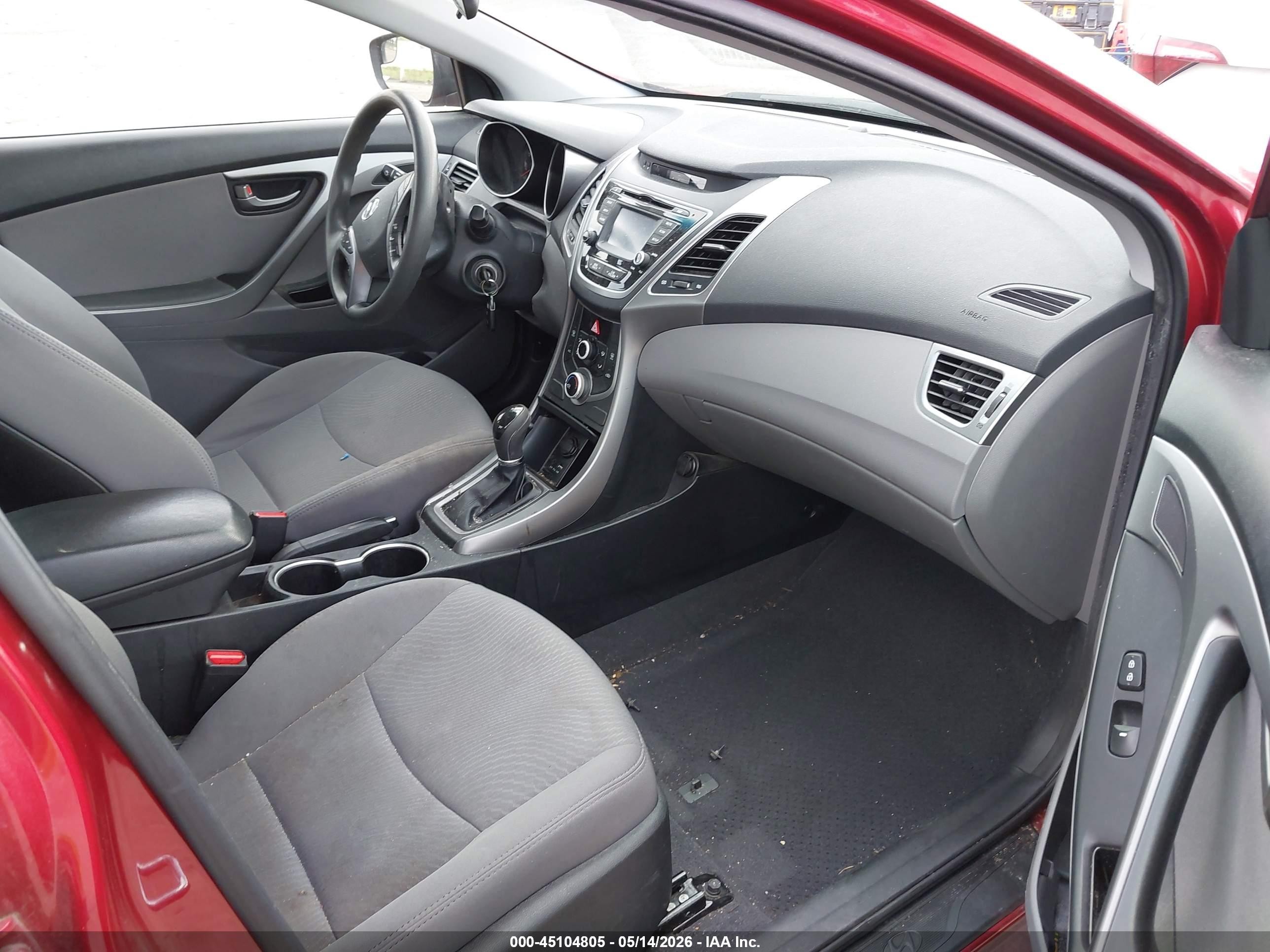 2015 Hyundai Elantra Se Красный vin: 5NPDH4AE9FH592814
