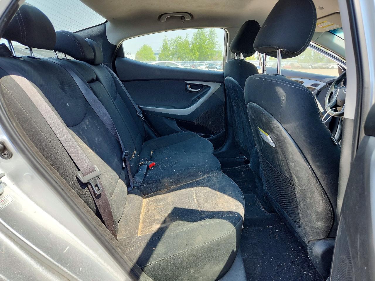 2015 Hyundai Elantra Se Silver vin: 5NPDH4AE9FH594241