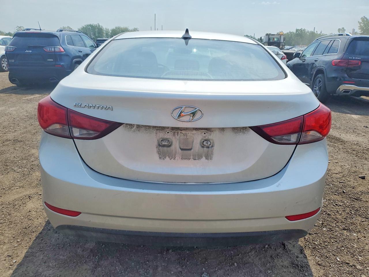 2015 Hyundai Elantra Se Silver vin: 5NPDH4AE9FH595311