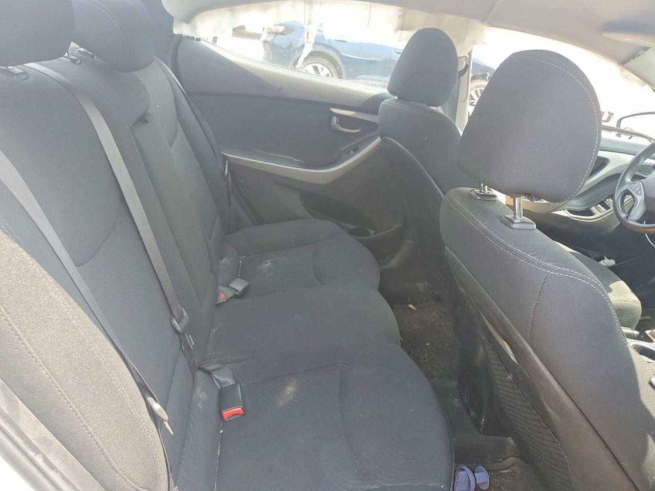2015 Hyundai Elantra Se Silver vin: 5NPDH4AE9FH595311