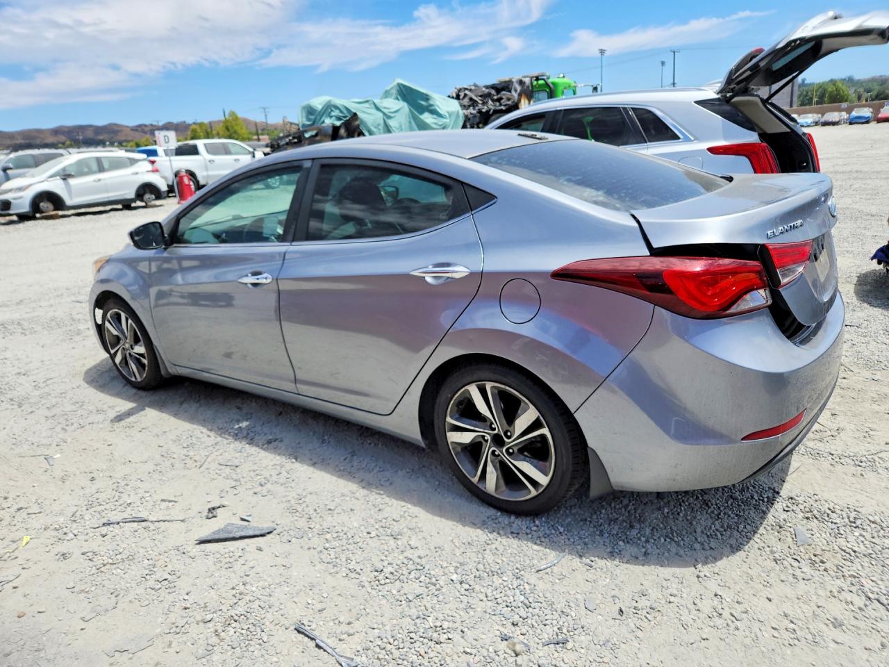 2015 Hyundai Elantra Limited Silver vin: 5NPDH4AE9FH596569