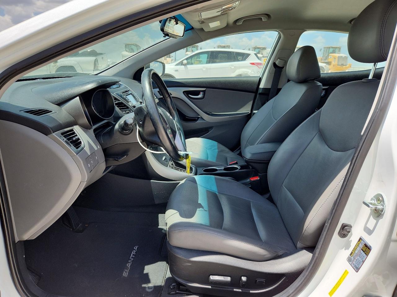 2015 Hyundai Elantra Limited White vin: 5NPDH4AE9FH600765