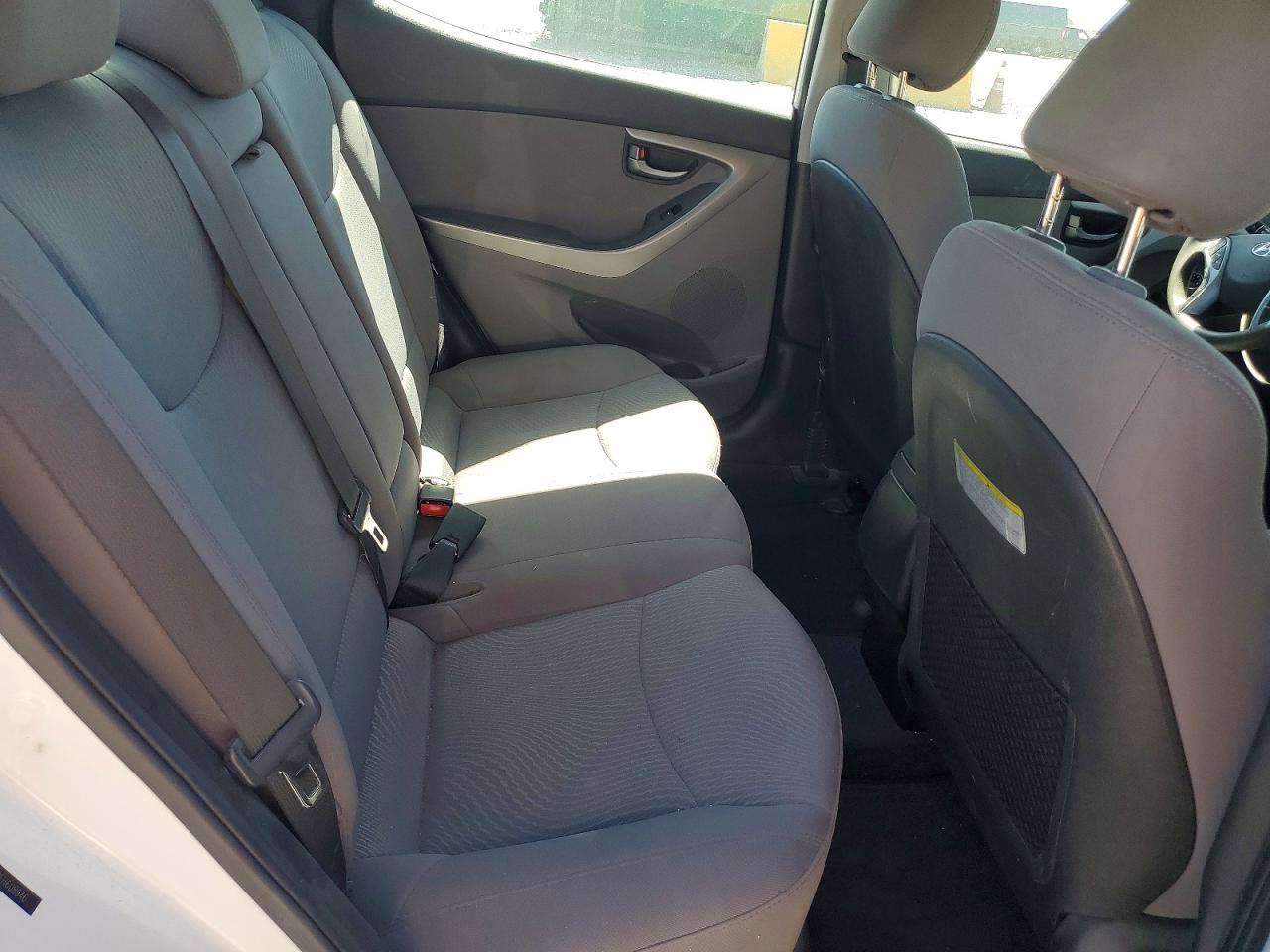 2015 Hyundai Elantra Se Белый vin: 5NPDH4AE9FH608946