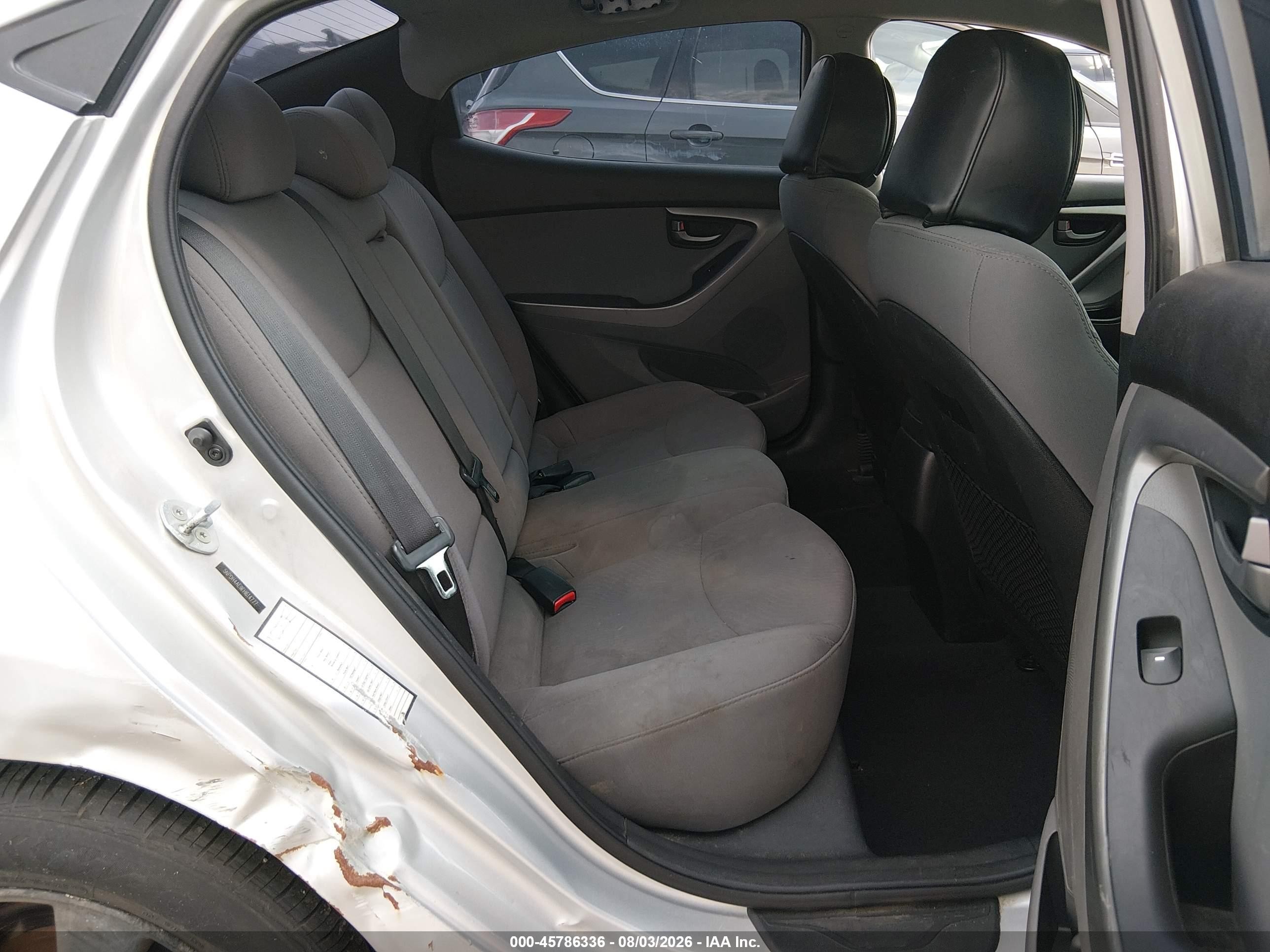 2015 Hyundai Elantra Se Серебряный vin: 5NPDH4AE9FH614777