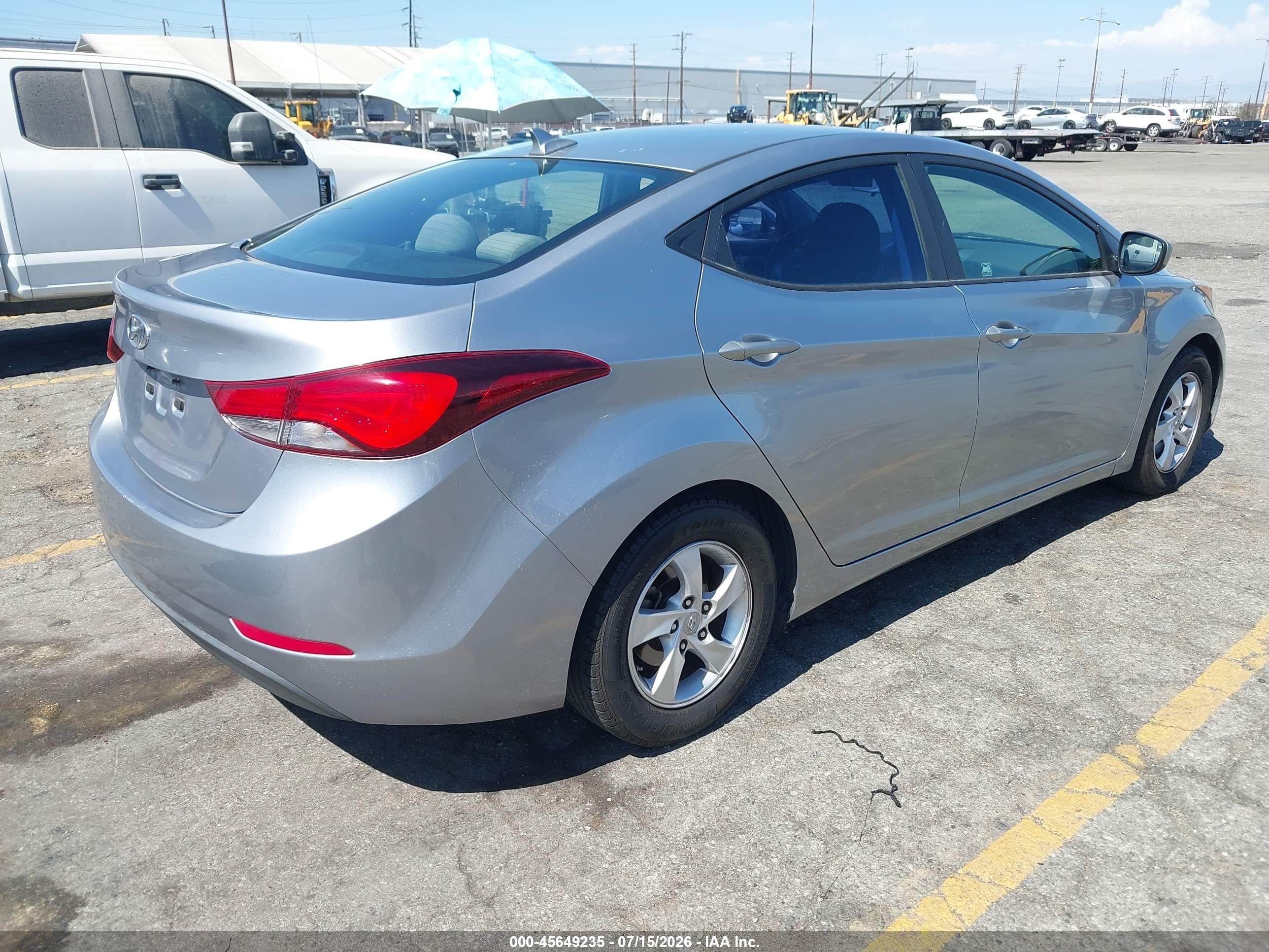 2015 Hyundai Elantra Se Silver vin: 5NPDH4AE9FH614990