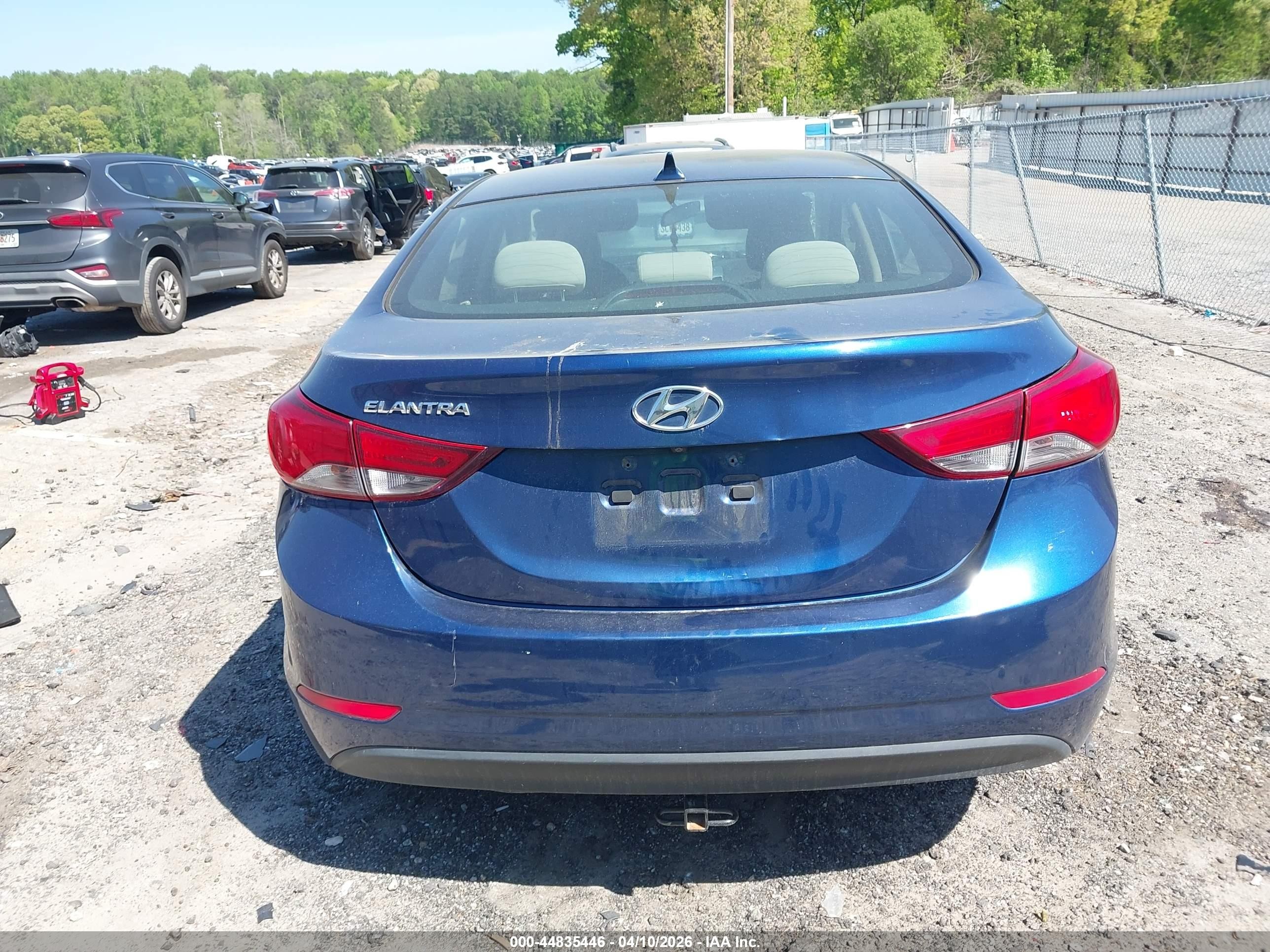 2015 Hyundai Elantra Se Синий vin: 5NPDH4AE9FH621003