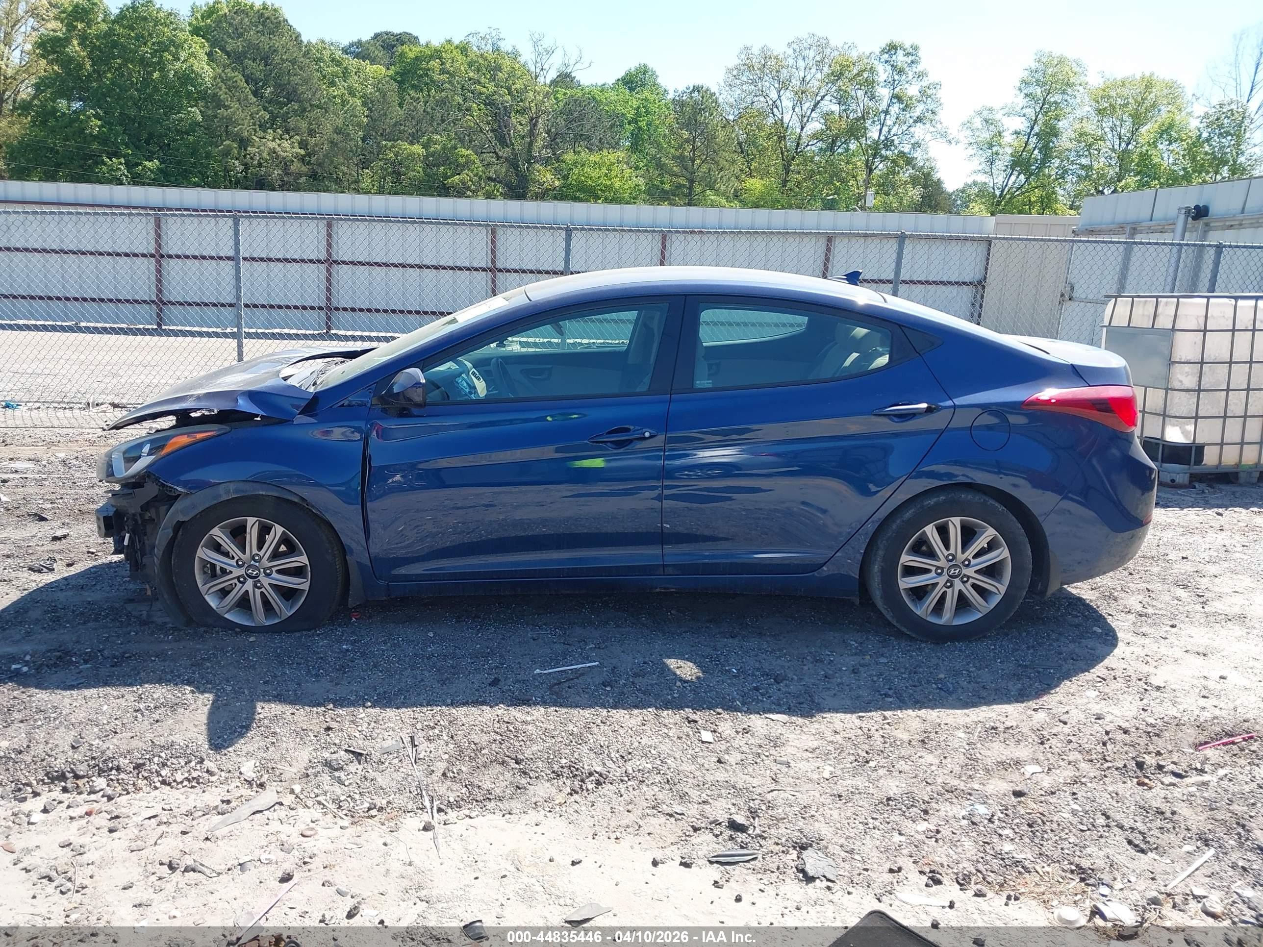 2015 Hyundai Elantra Se Синий vin: 5NPDH4AE9FH621003