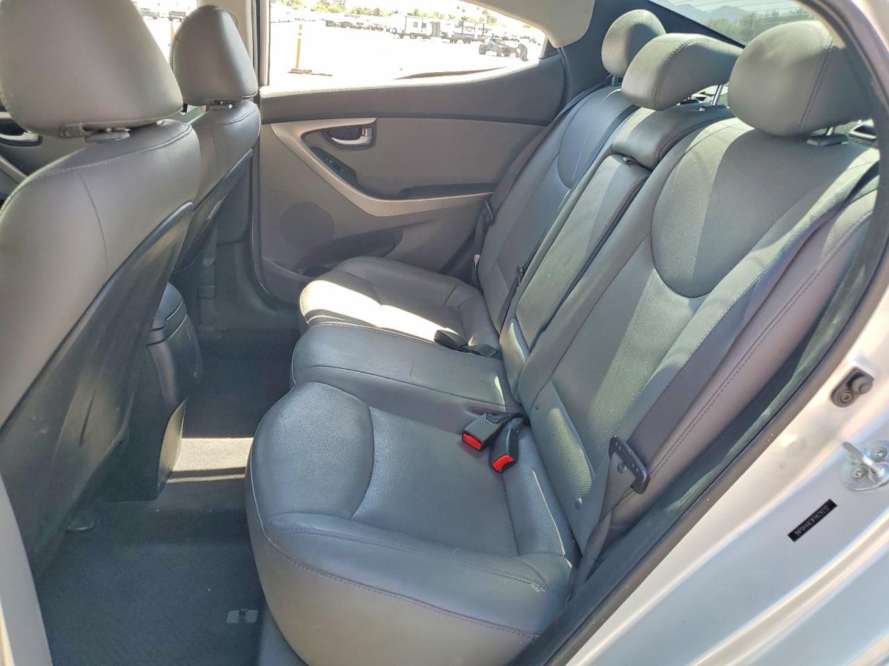 2015 Hyundai Elantra Limited Silver vin: 5NPDH4AE9FH629232