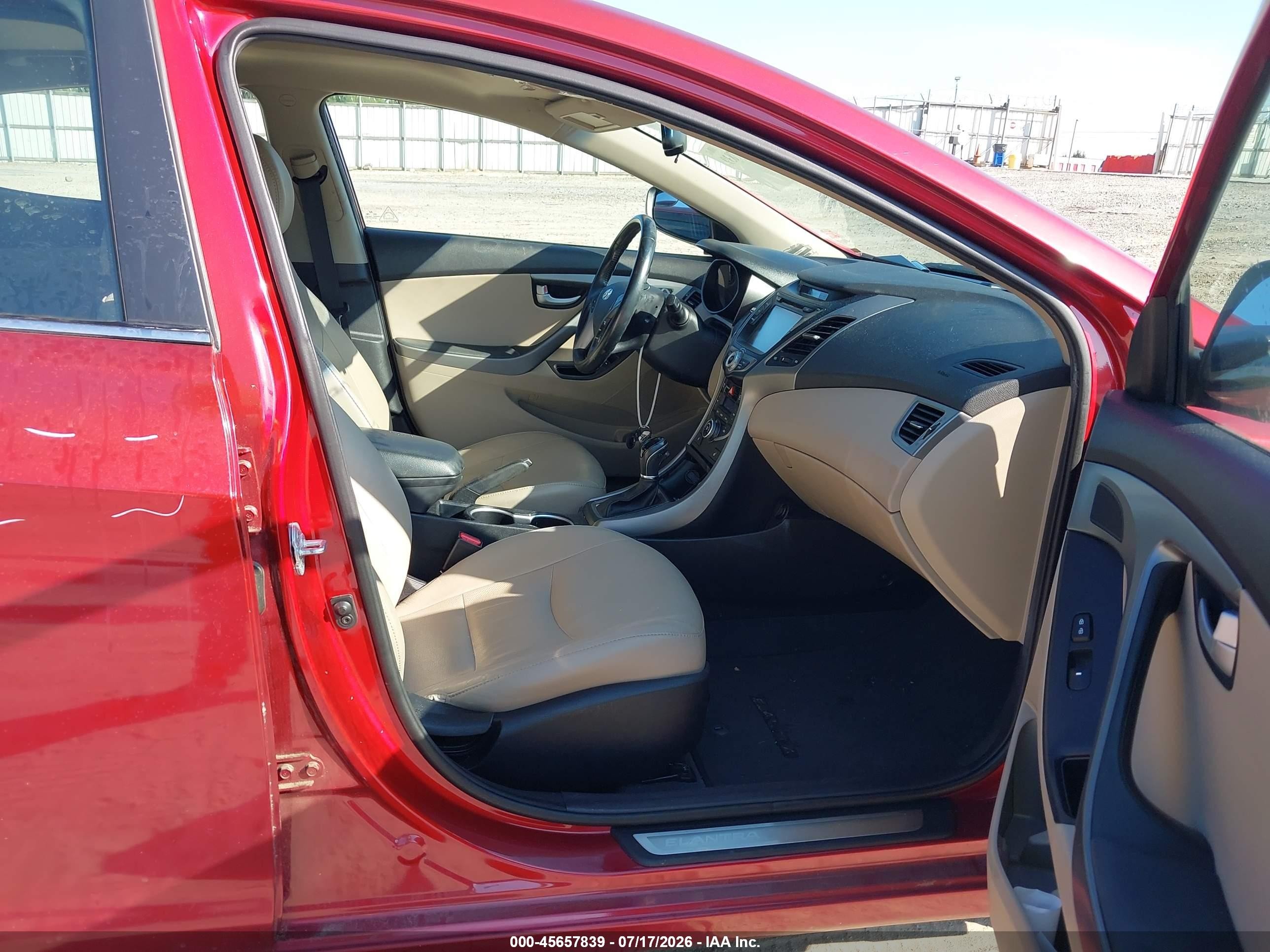 2015 Hyundai Elantra Limited Red vin: 5NPDH4AE9FH632342