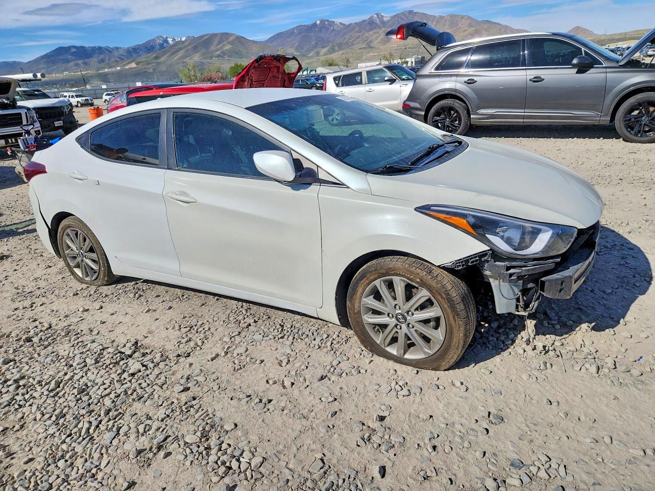2015 Hyundai Elantra Se Белый vin: 5NPDH4AE9FH636651
