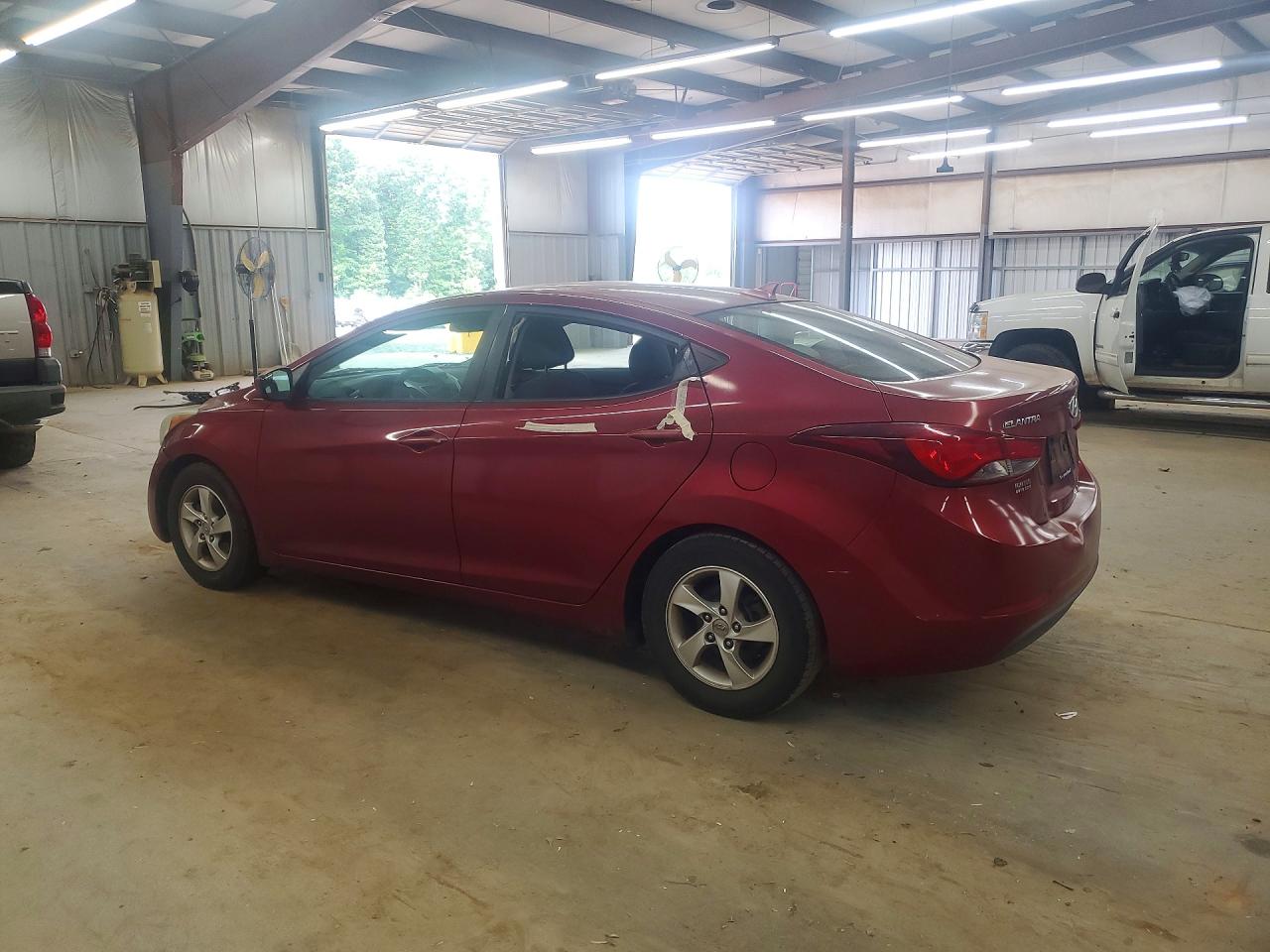 2015 Hyundai Elantra Se Red vin: 5NPDH4AE9FH640215