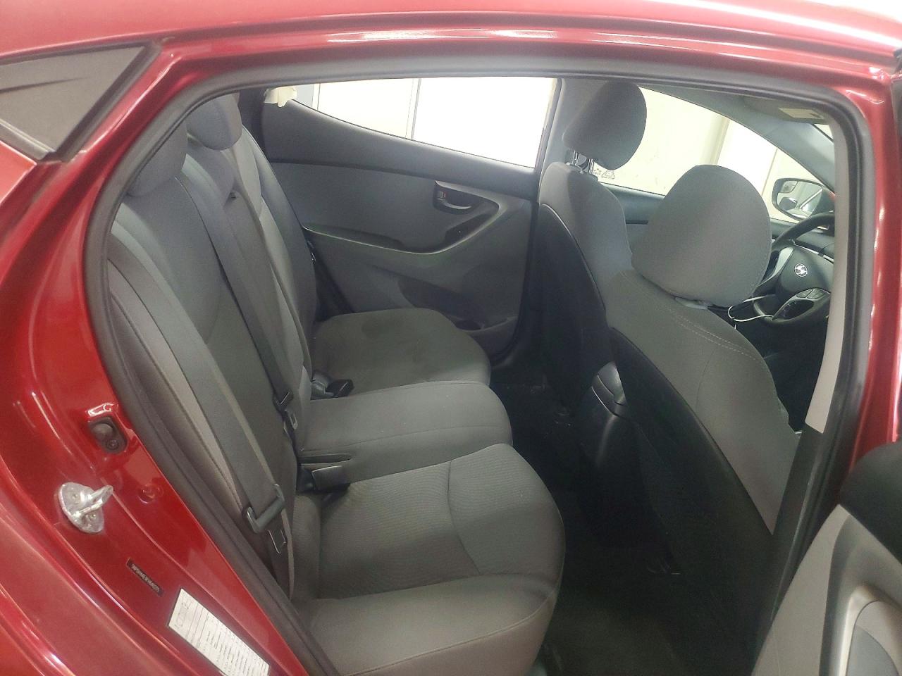 2015 Hyundai Elantra Se Red vin: 5NPDH4AE9FH640215