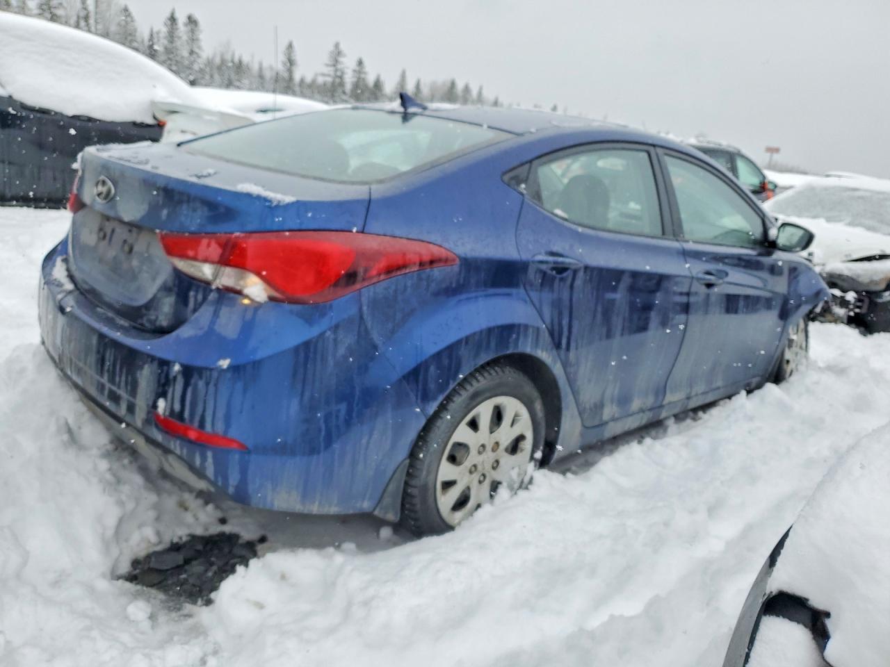 2015 Hyundai Elantra Se Blue vin: 5NPDH4AE9FH645639